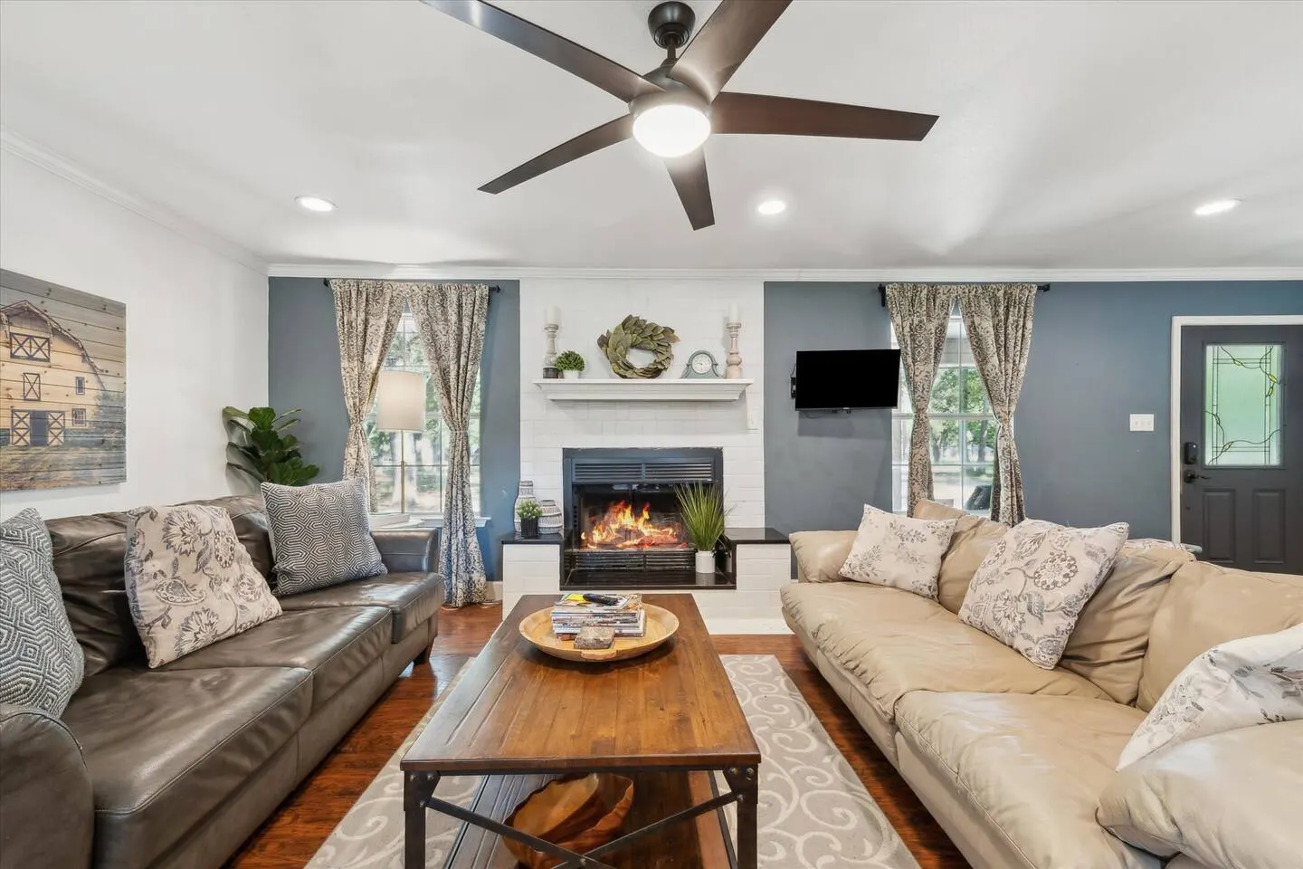 Waco Woodland Retreat, Sleeps 14! Waco/Baylor
