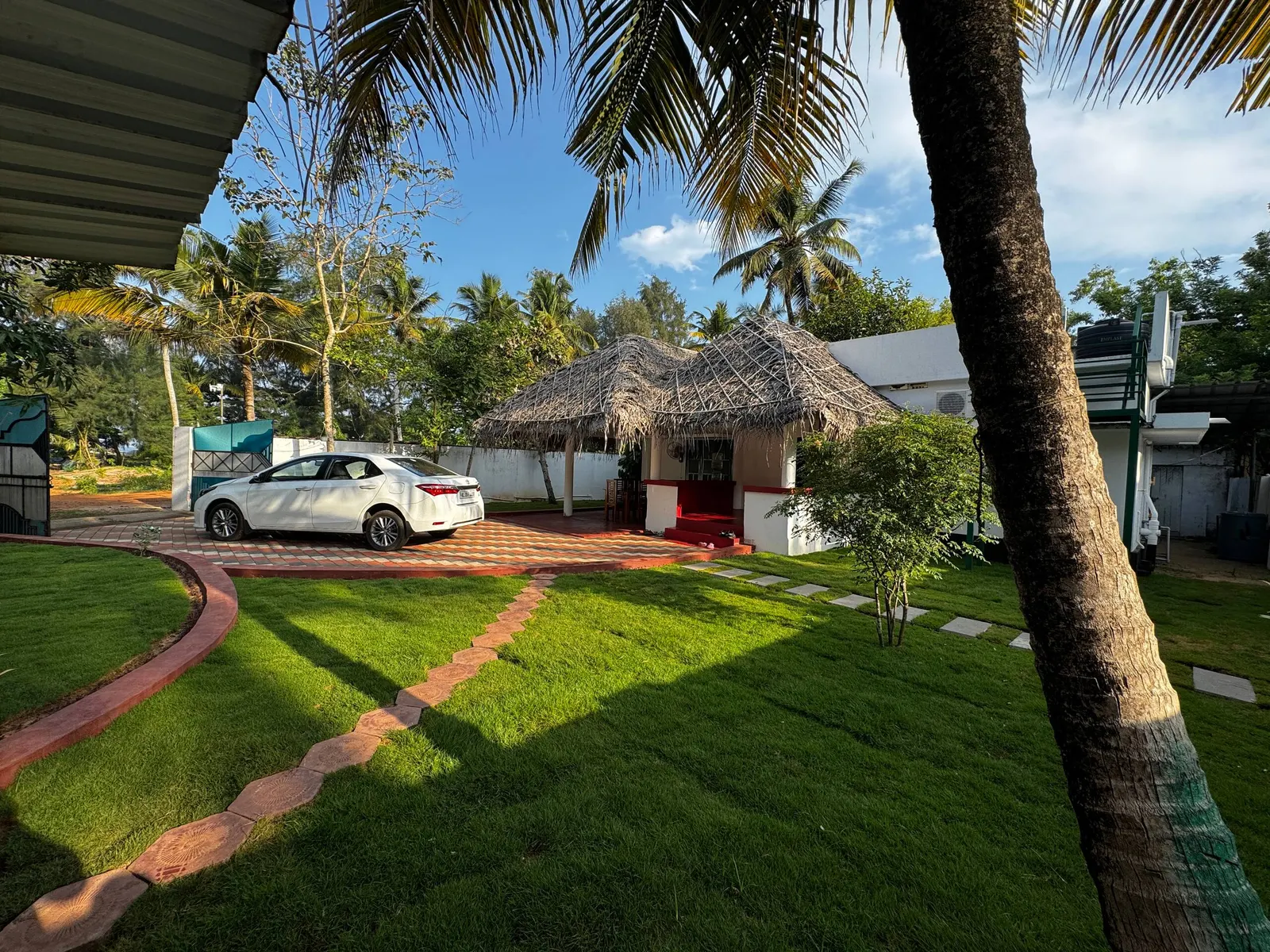 Beachfront Bliss Hut Stay @ Marari Workation Ready 1