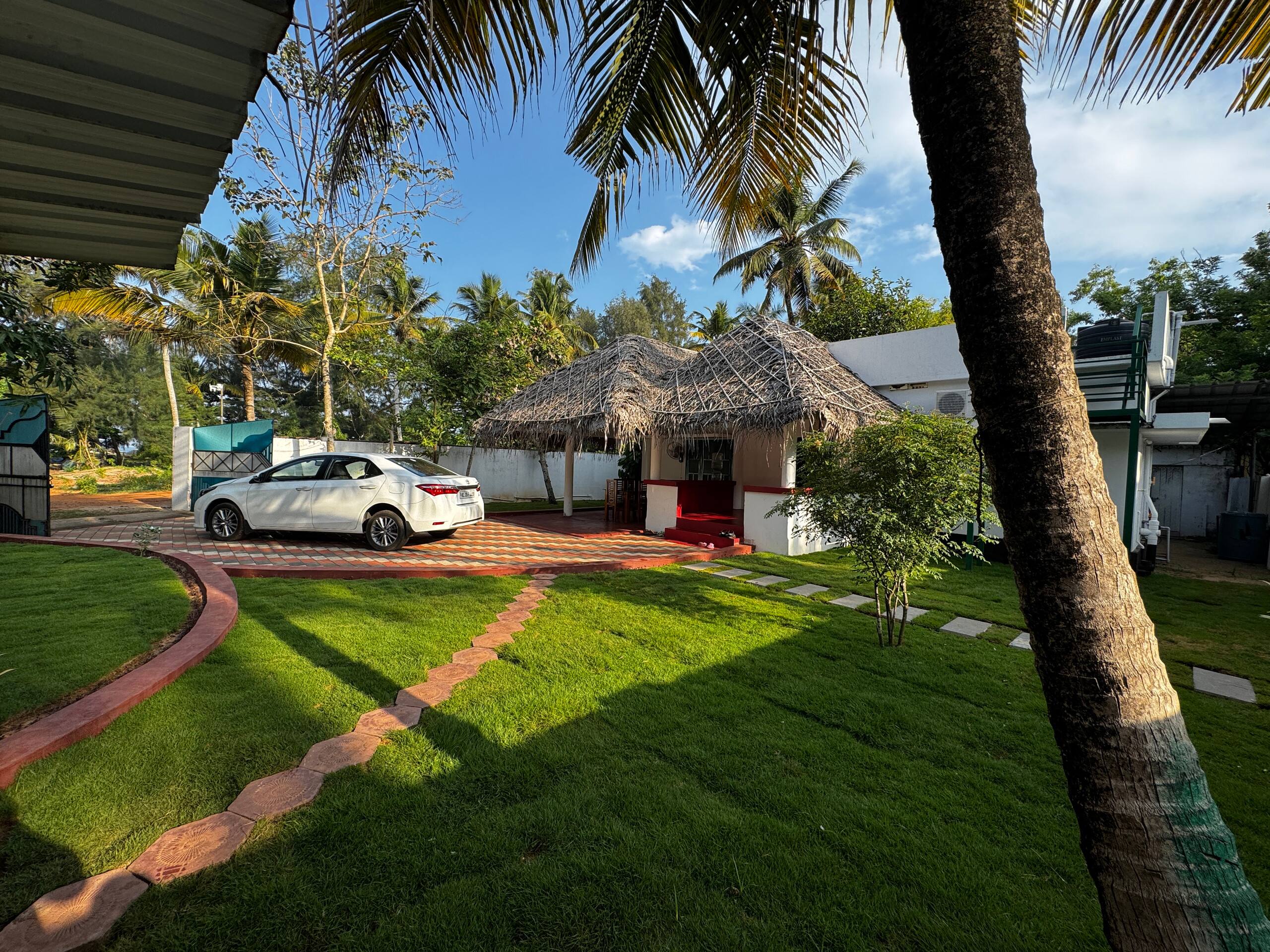 Beachfront Bliss Hut Stay @ Marari Workation Ready 1