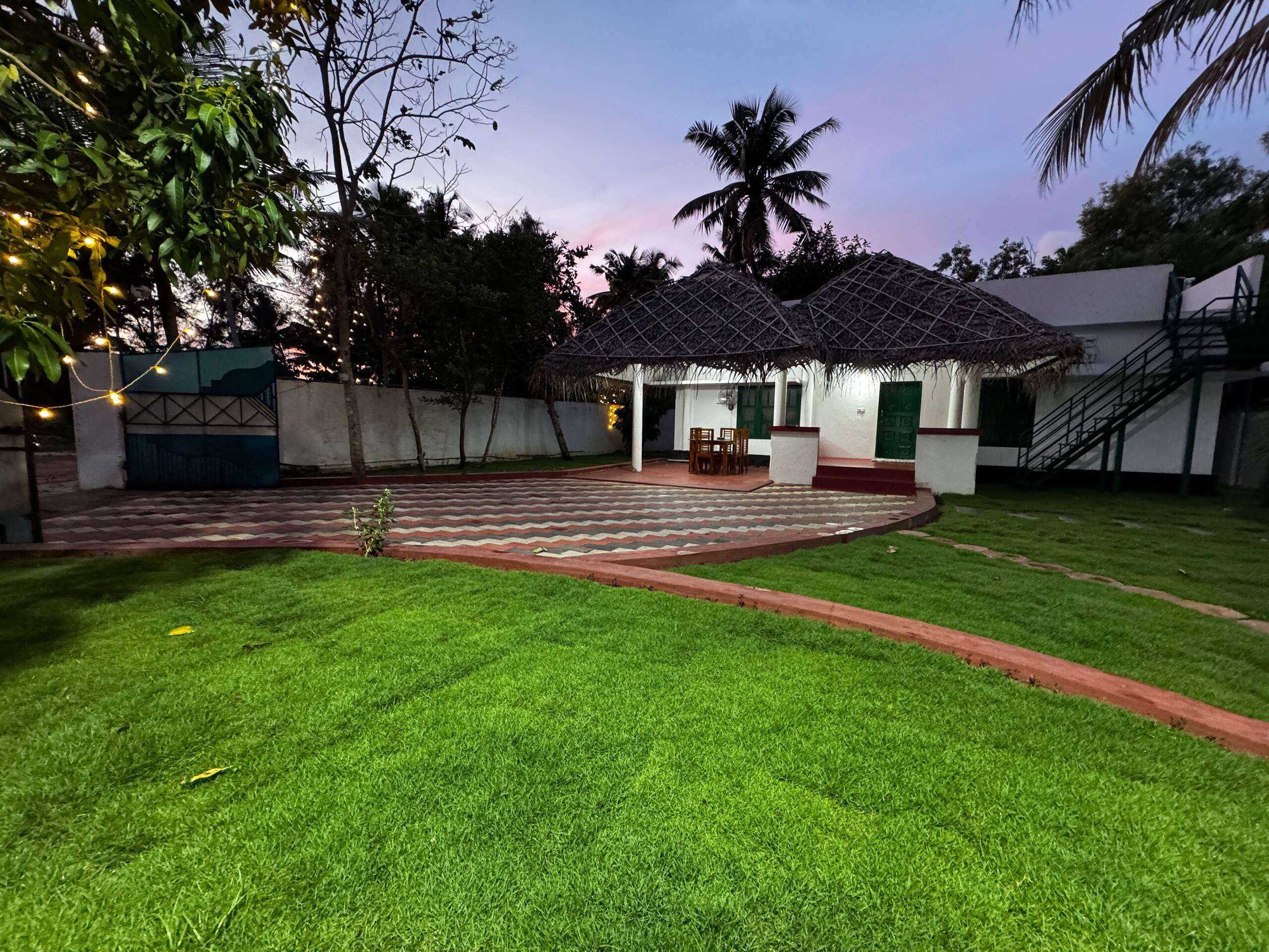 Beachfront Bliss Hut Stay @ Marari Workation Ready 34