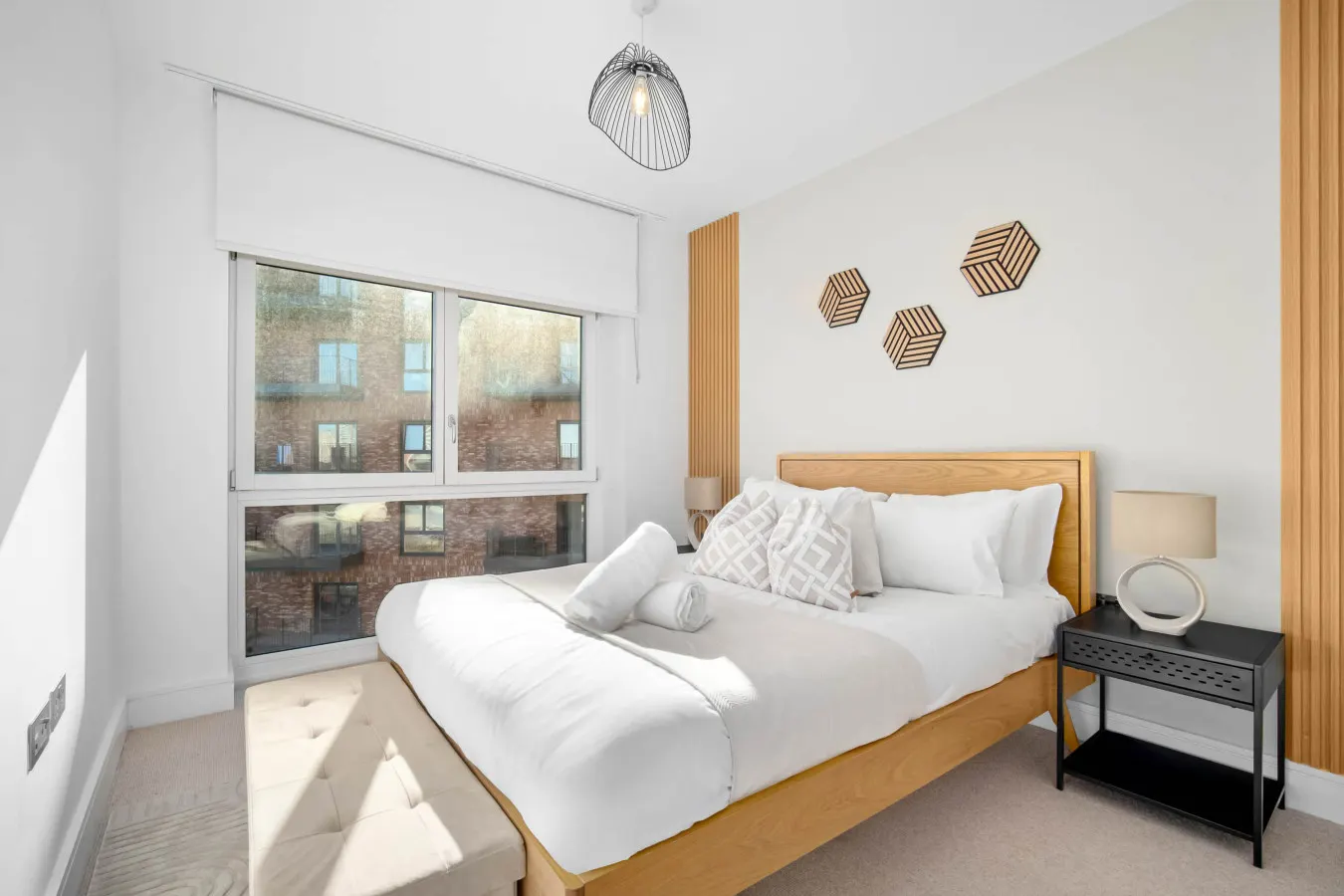 Luxury 2 Bedroom Apartment - Juliet Balcony — photo 3