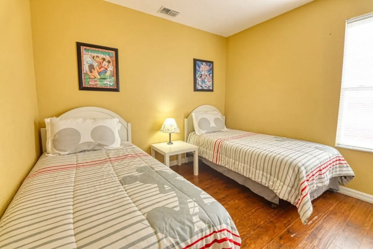 Clifford's Pinewood Estates Vacation Home 15