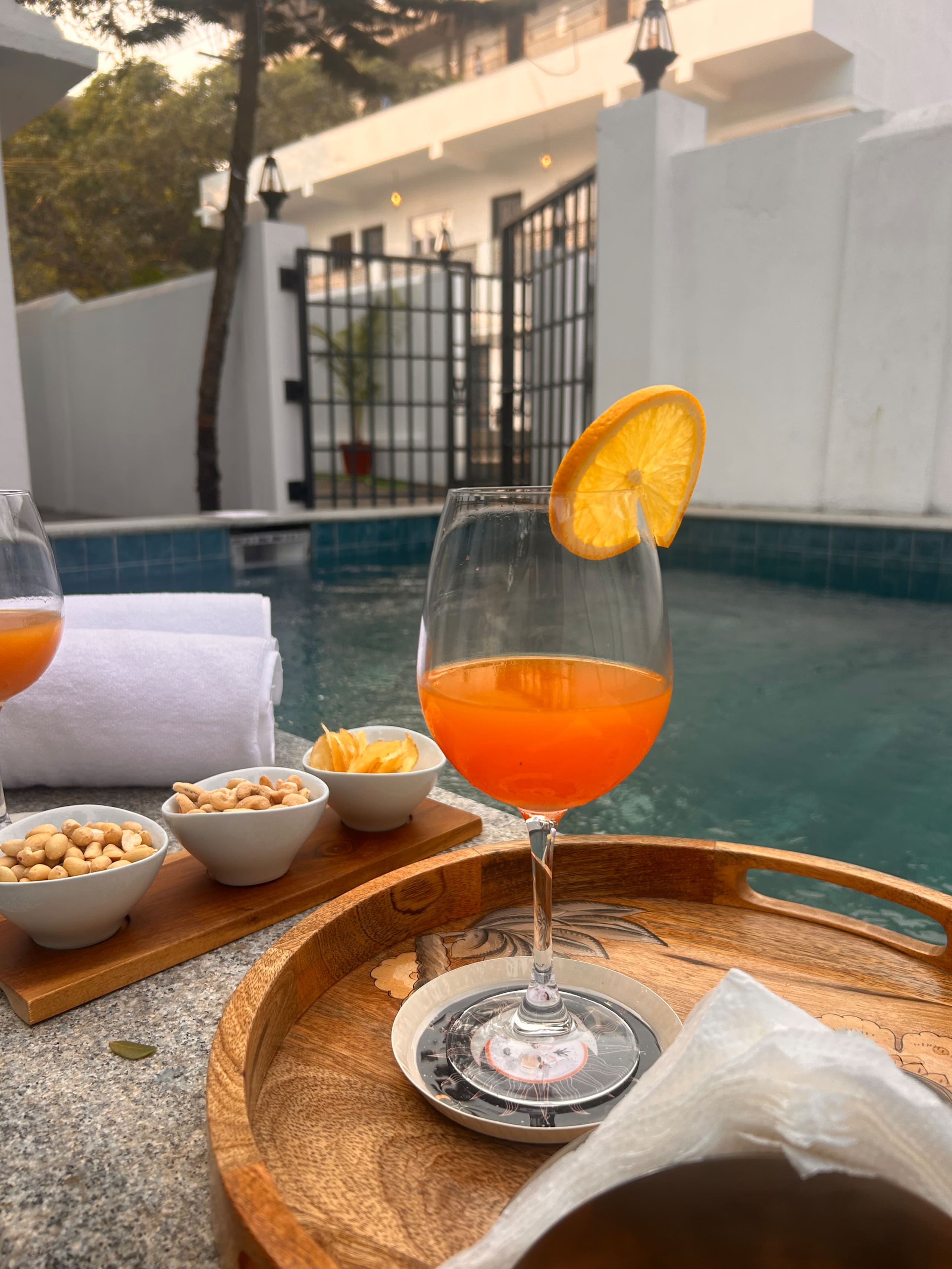CasaCandolim|4BHK|POOL|B’Fast|Cook|BeachRoad 13