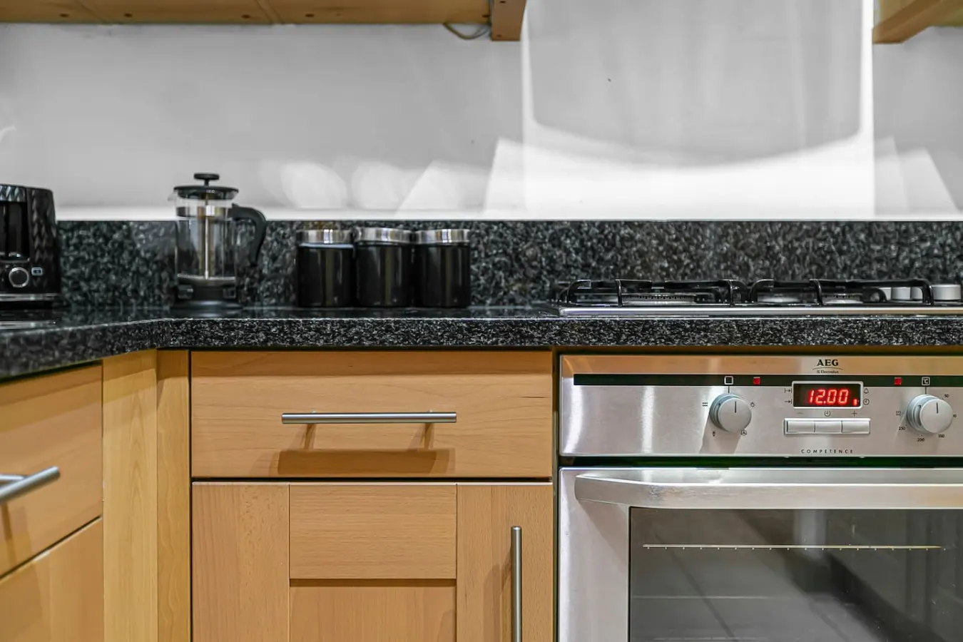 Stylish Hyde Park 2-Bed Step-Free & Pet Friendly 20