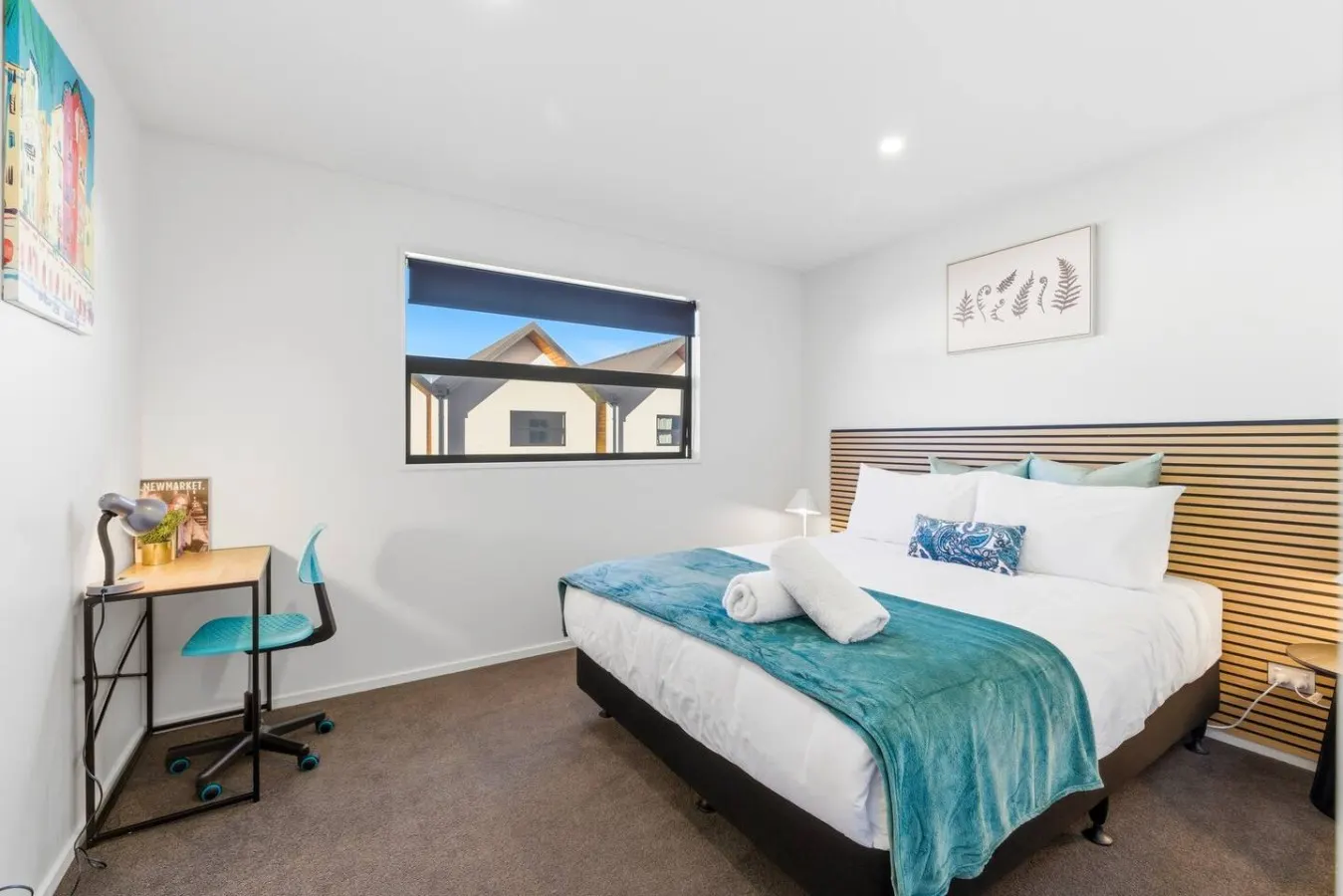 3 Ensuites 2 mins walk to the Stadium FREE parking 2