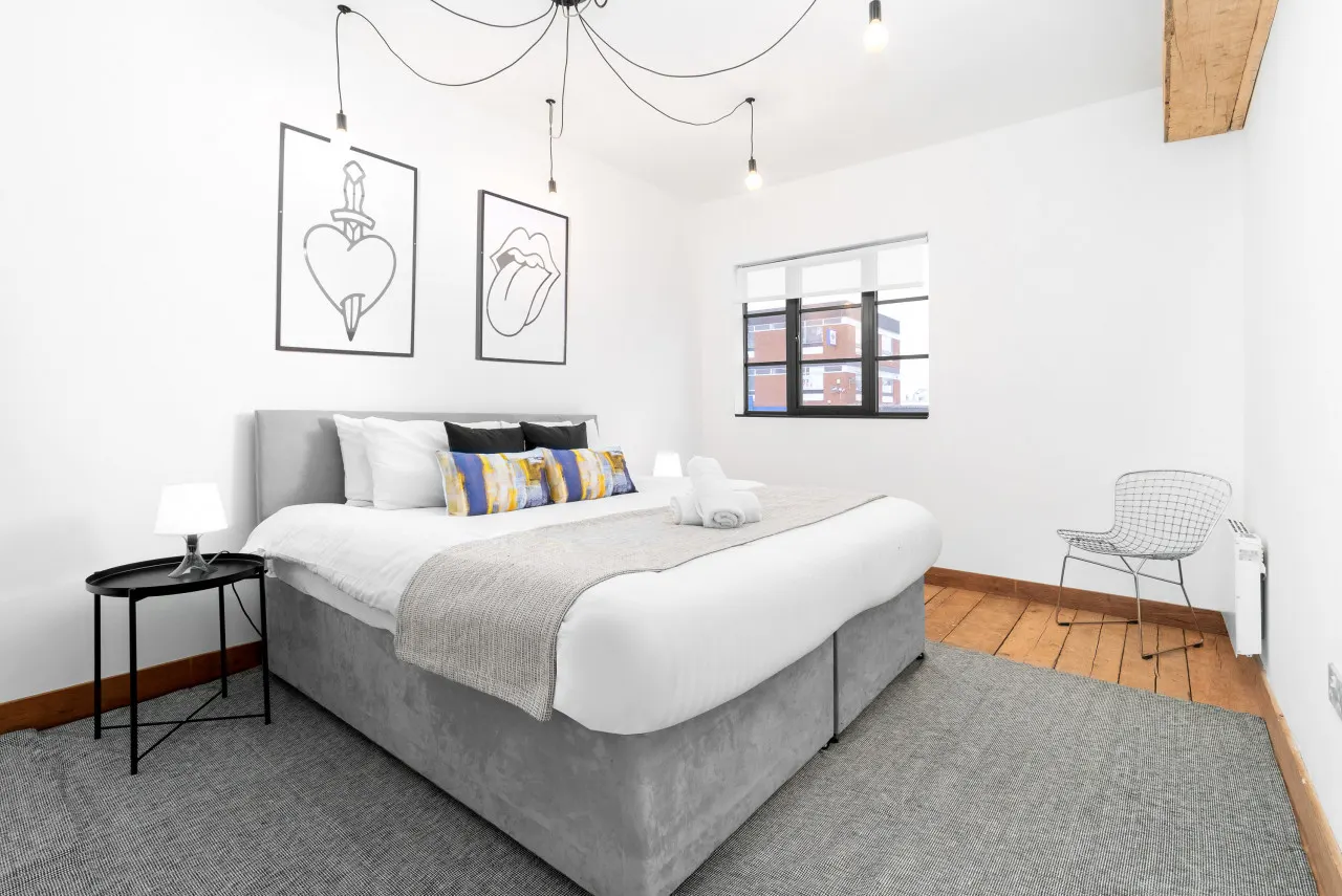 Newtown Lofts - Unique Stylish Apartment - Parking — photo 2