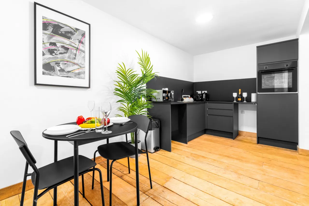 Newtown Lofts - Unique Stylish Apartment - Parking 7