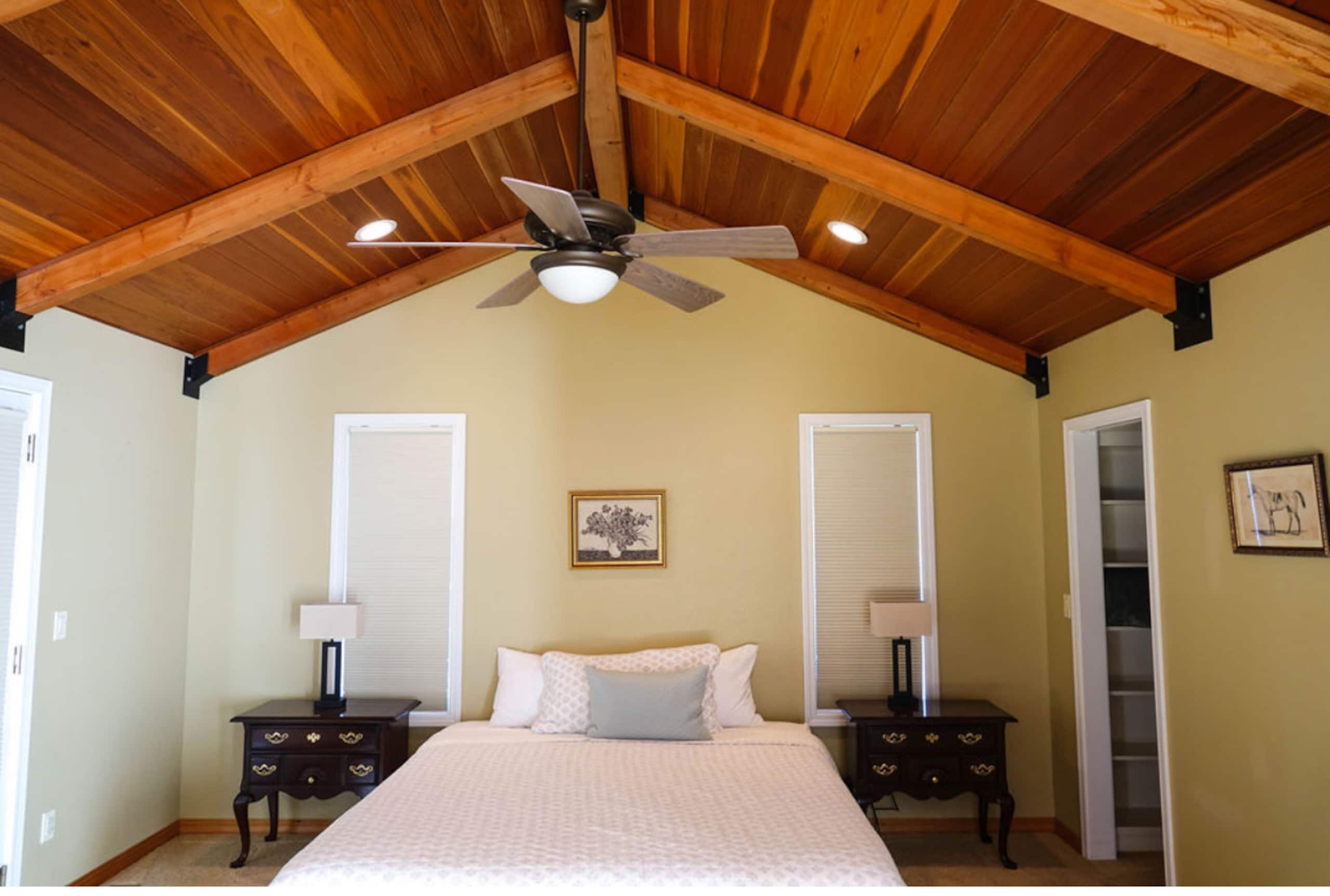 The Mulligan House—12 Miles to the Bandon Dunes 7
