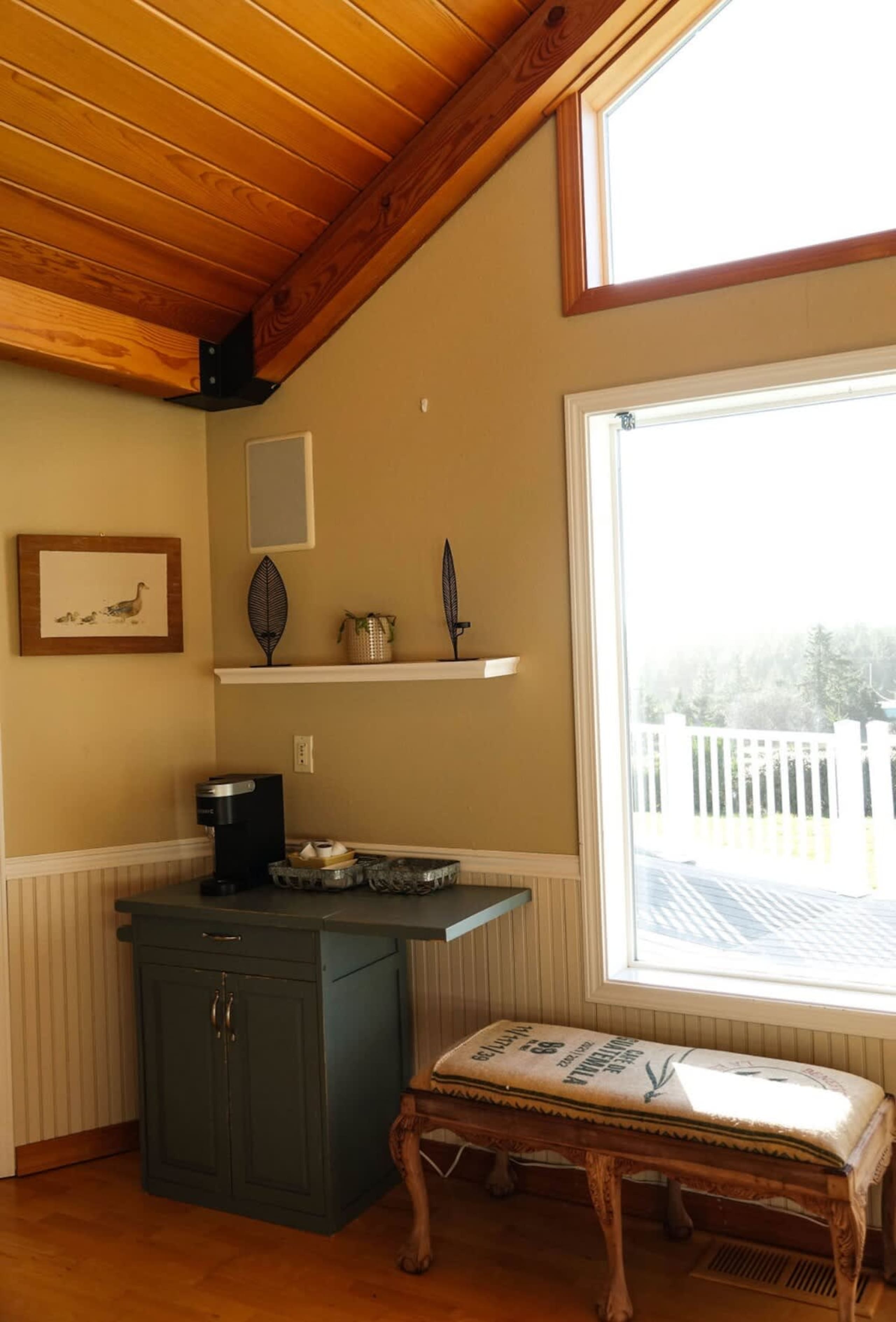 The Mulligan House—12 Miles to the Bandon Dunes — photo 5