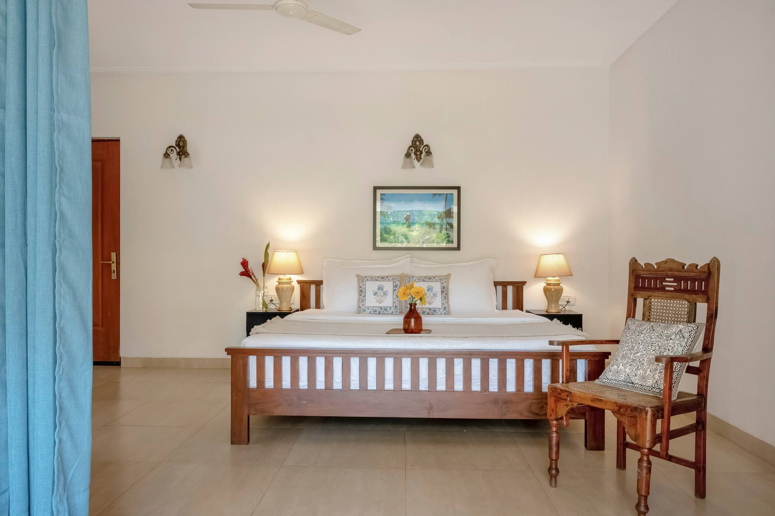 Stylish garden view studio in the heart of siolim 13