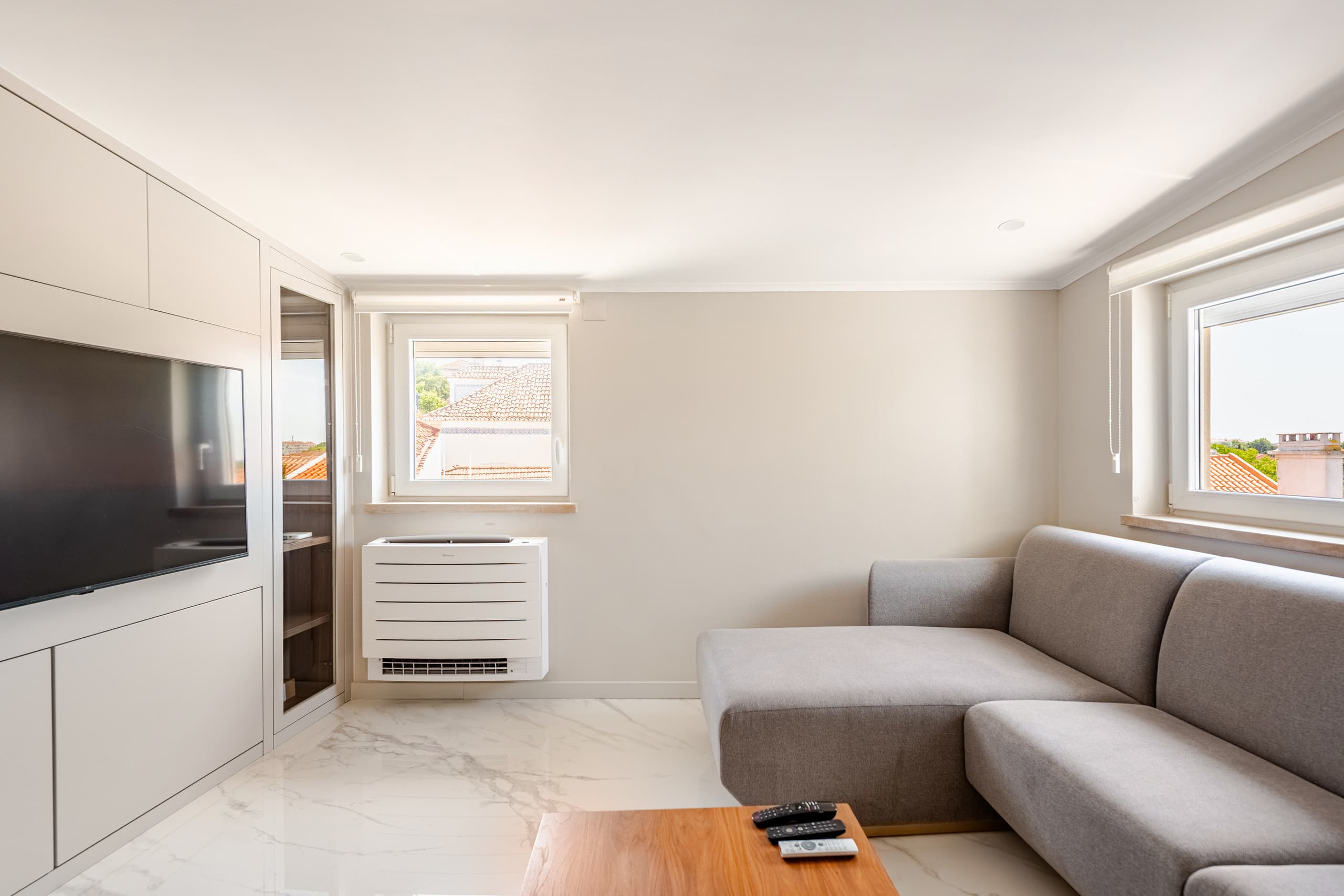 Lux Residences Oeiras Attic 9