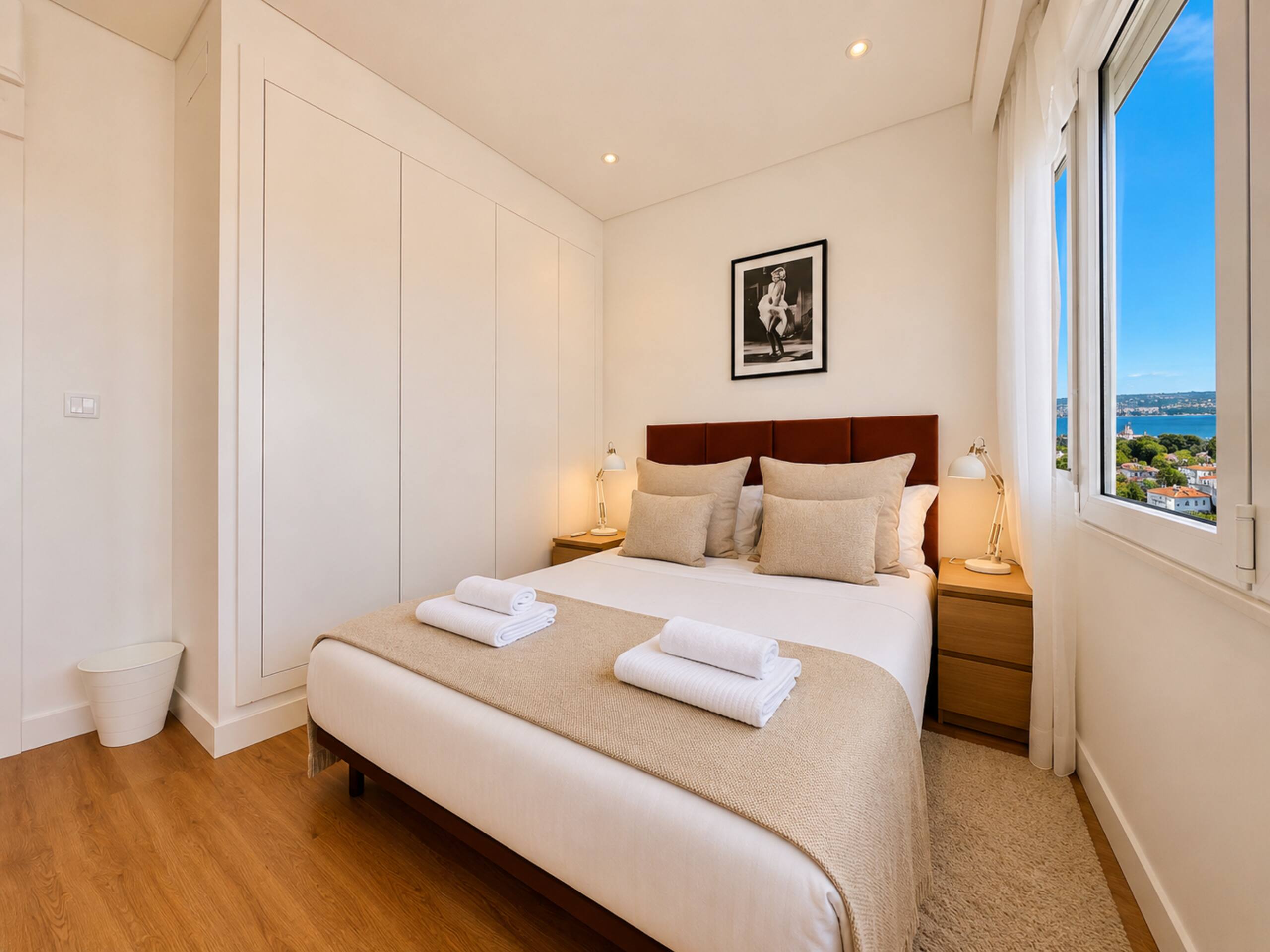 Lisbon Bay View Apartment 3