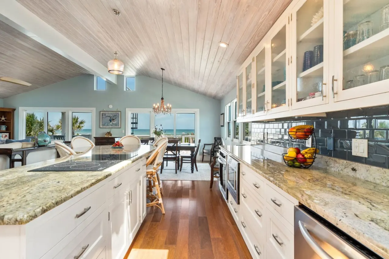 All Decked Out St Augustine Beachfront | Ocean Views & Decks — photo 4