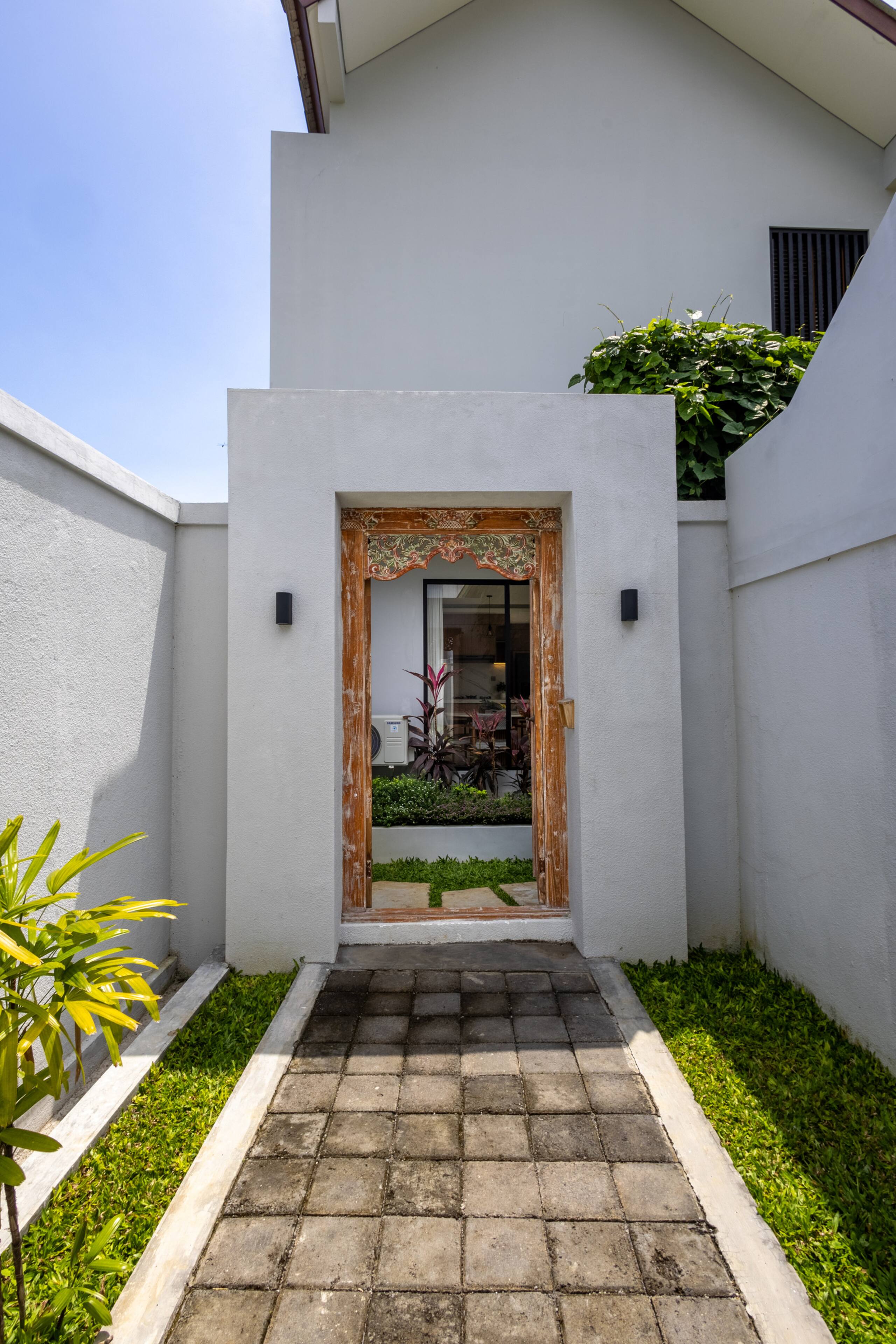 Villa Teddi 400m To The Beach Nth Legian 40