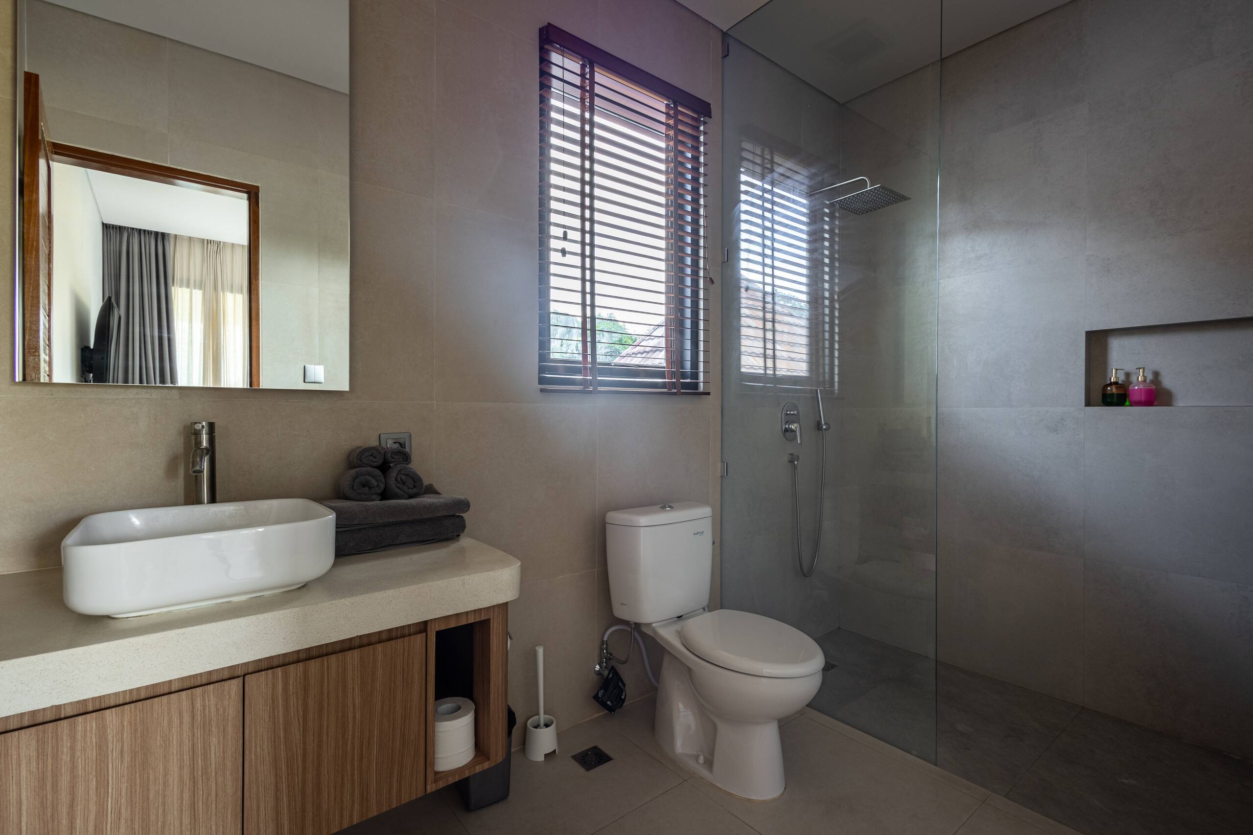 Villa Teddi 400m To The Beach Nth Legian 34
