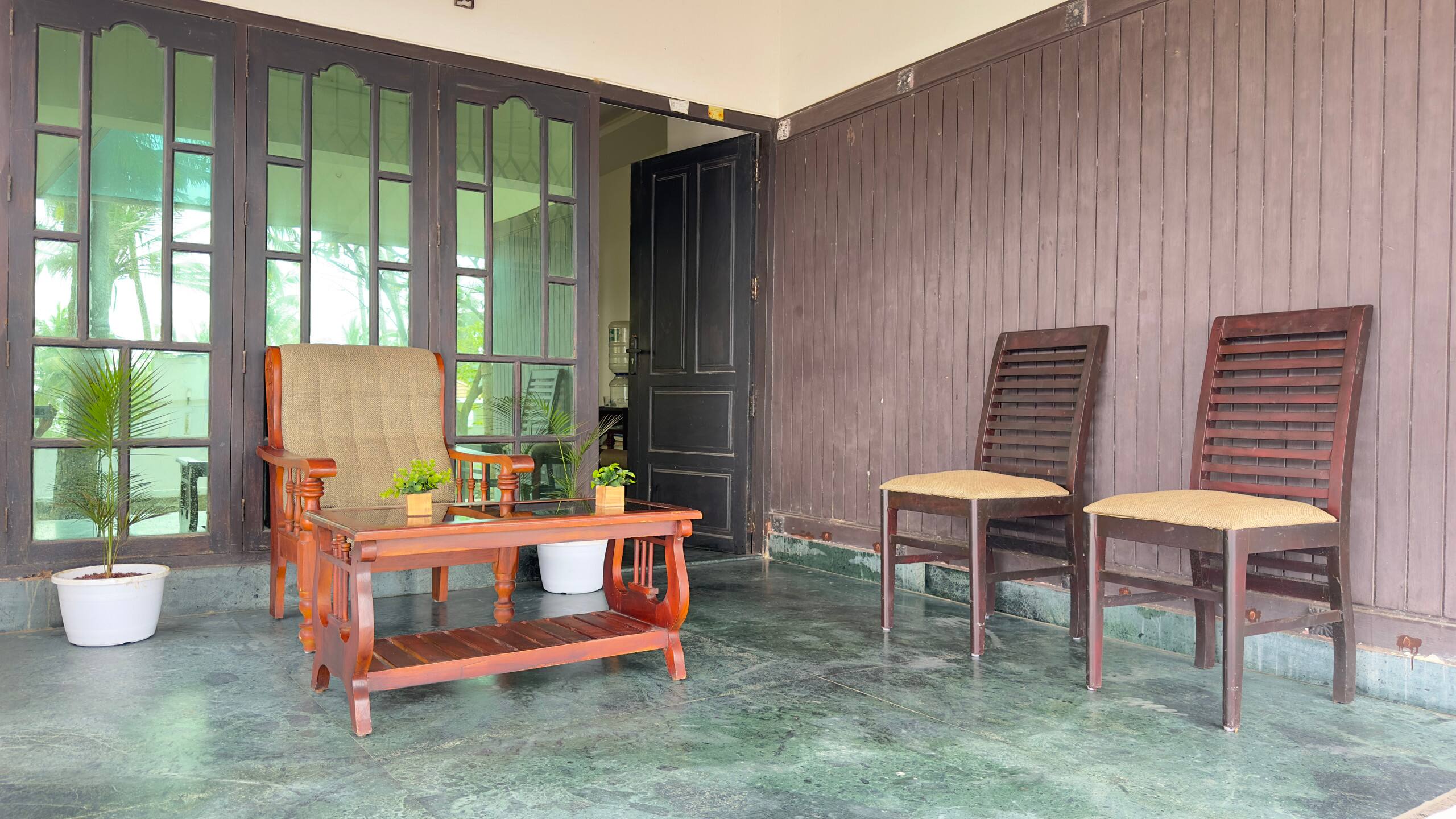 The Beach Manor 3BHK by Halcyon Traveltech 25
