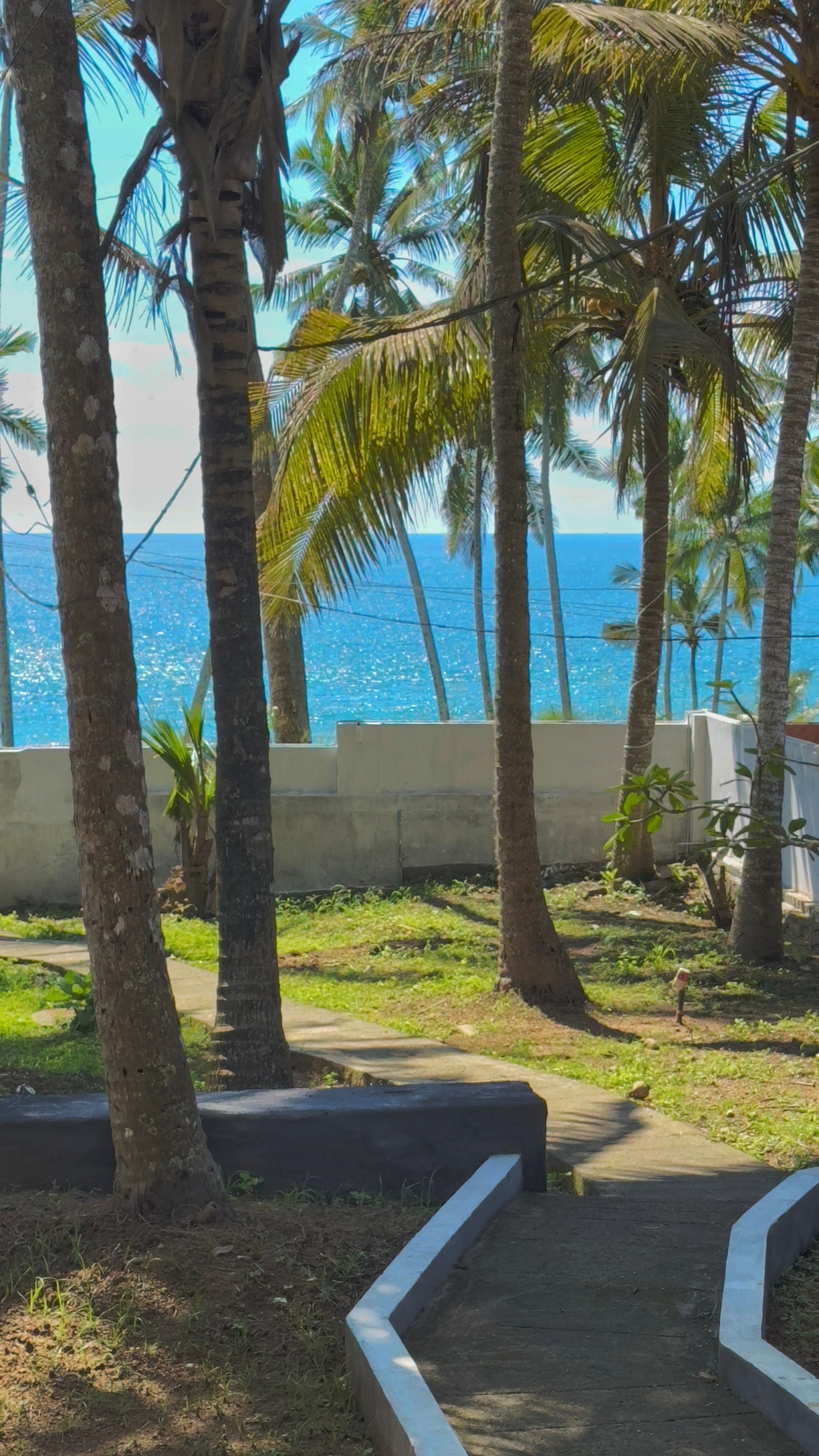 The Beach Manor 3BHK by Halcyon Traveltech