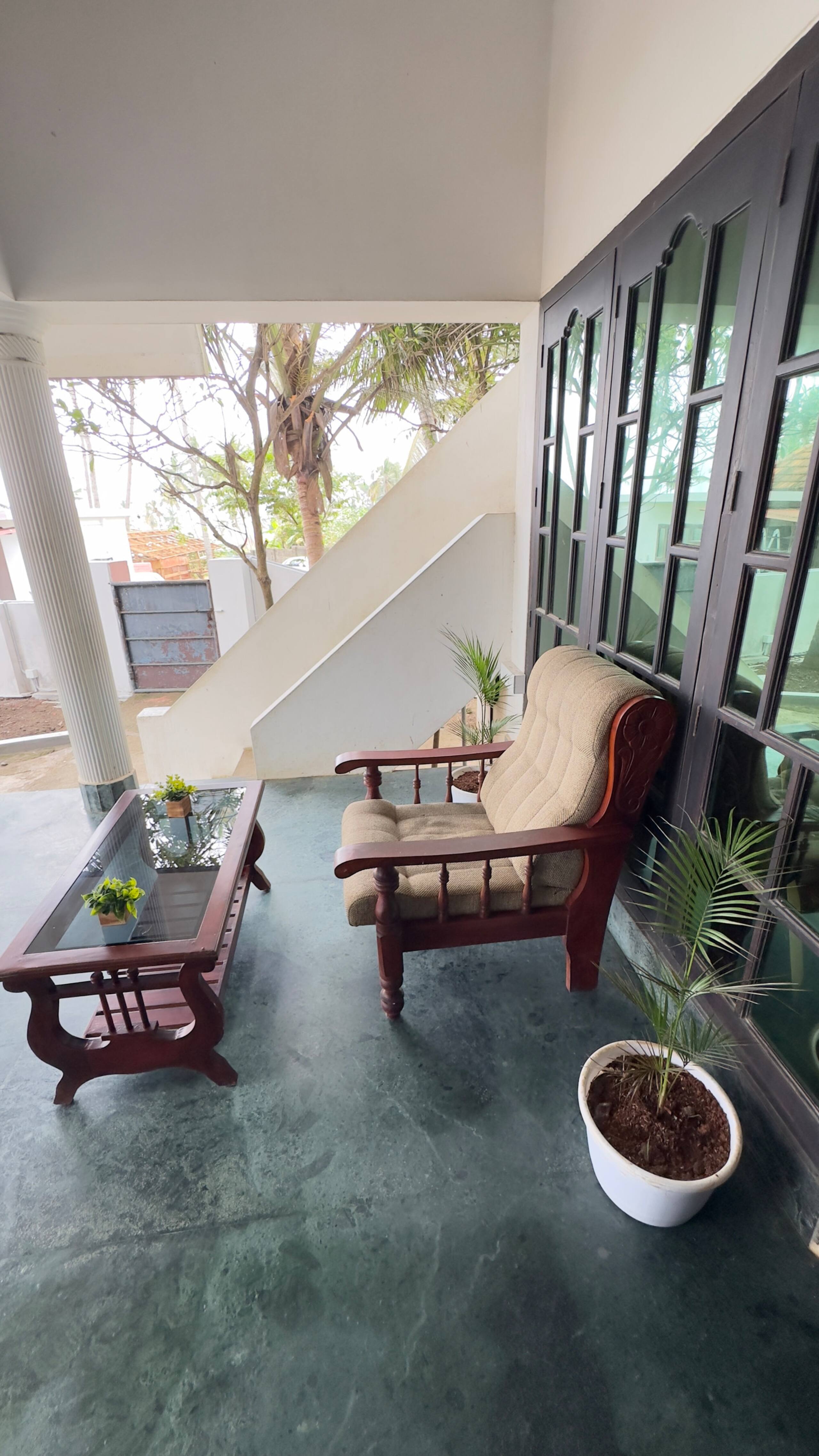 The Beach Manor 3BHK by Halcyon Traveltech 28