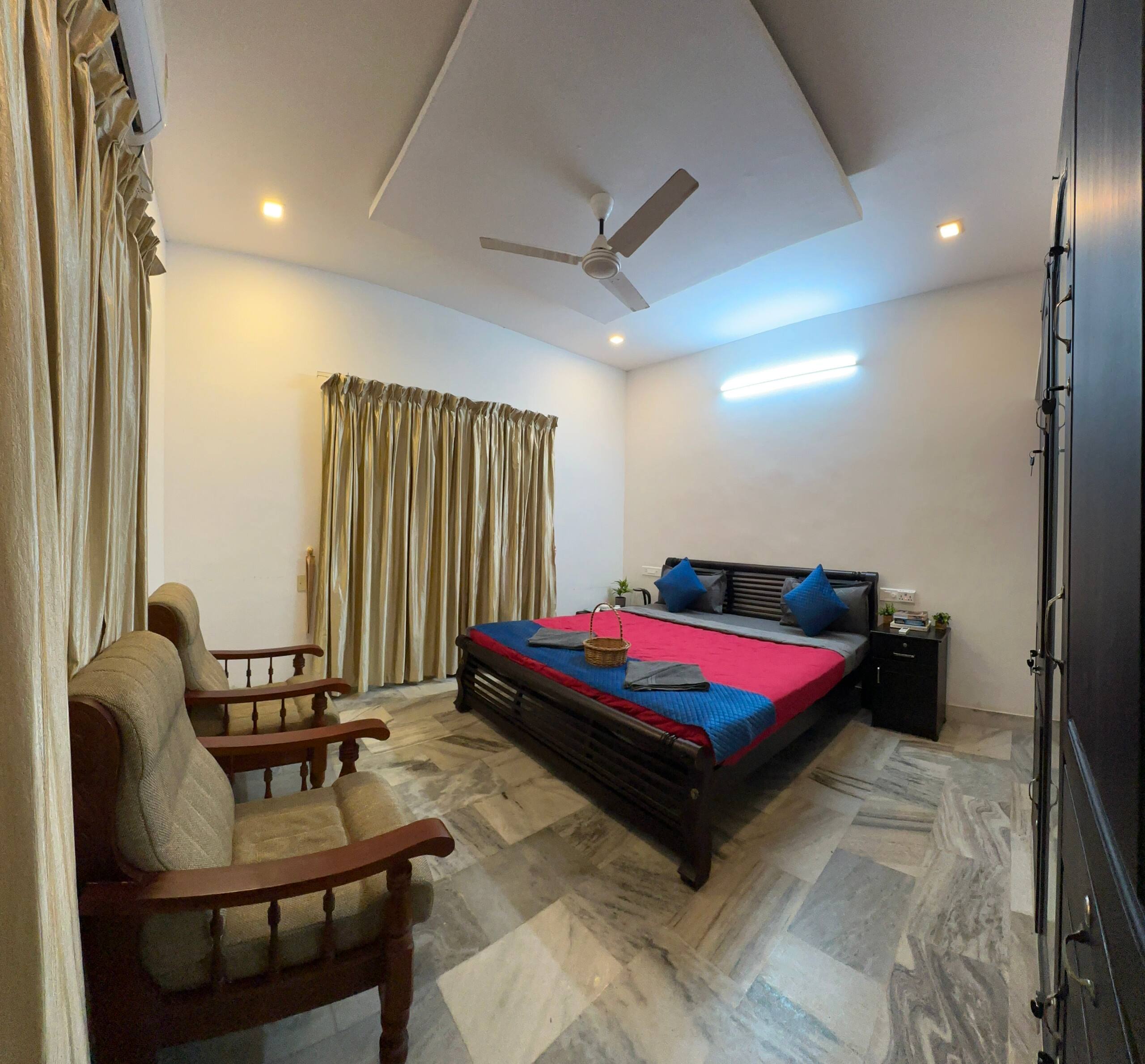 The Beach Manor 3BHK by Halcyon Traveltech 16