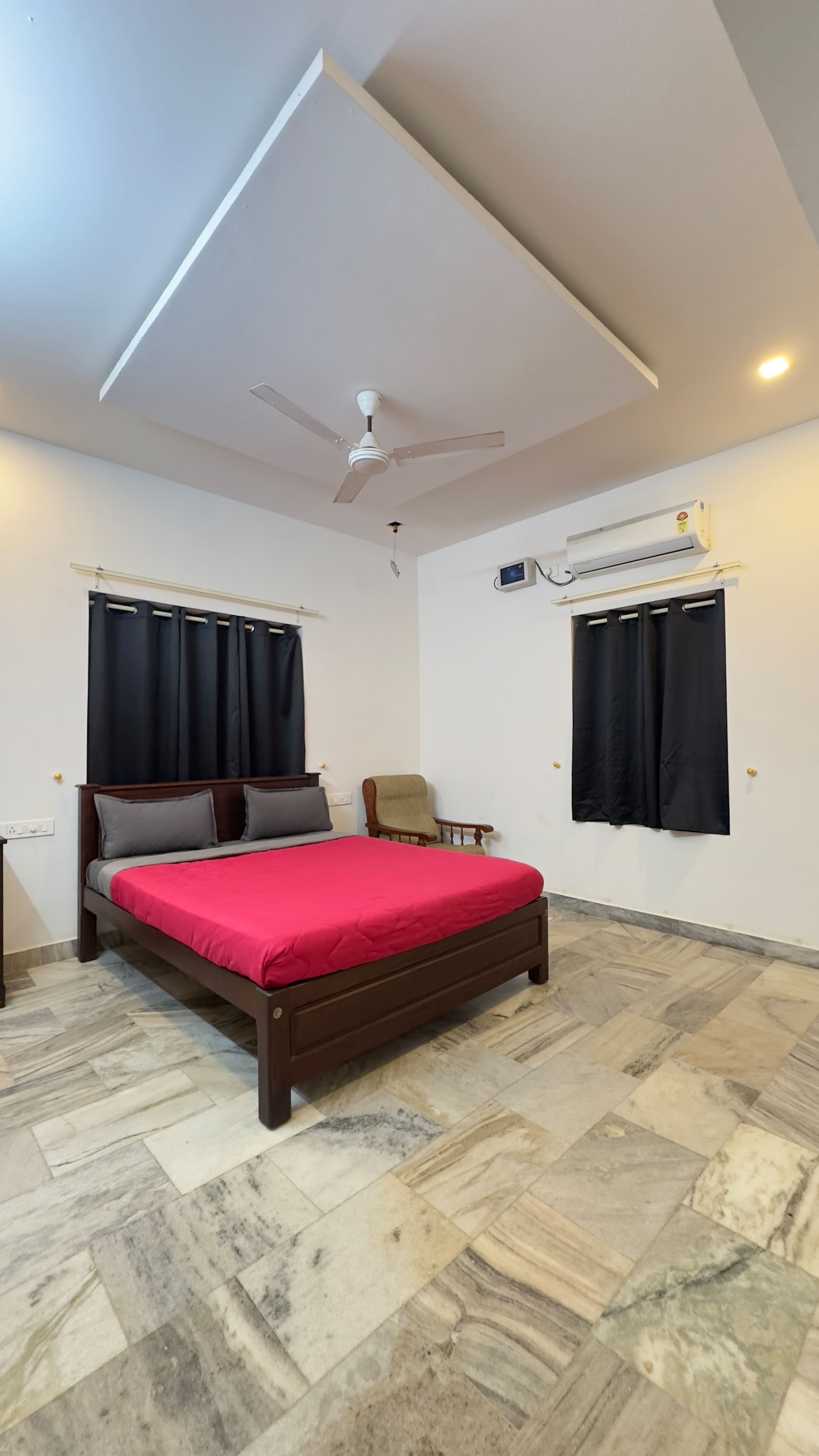 The Beach Manor 3BHK by Halcyon Traveltech 29