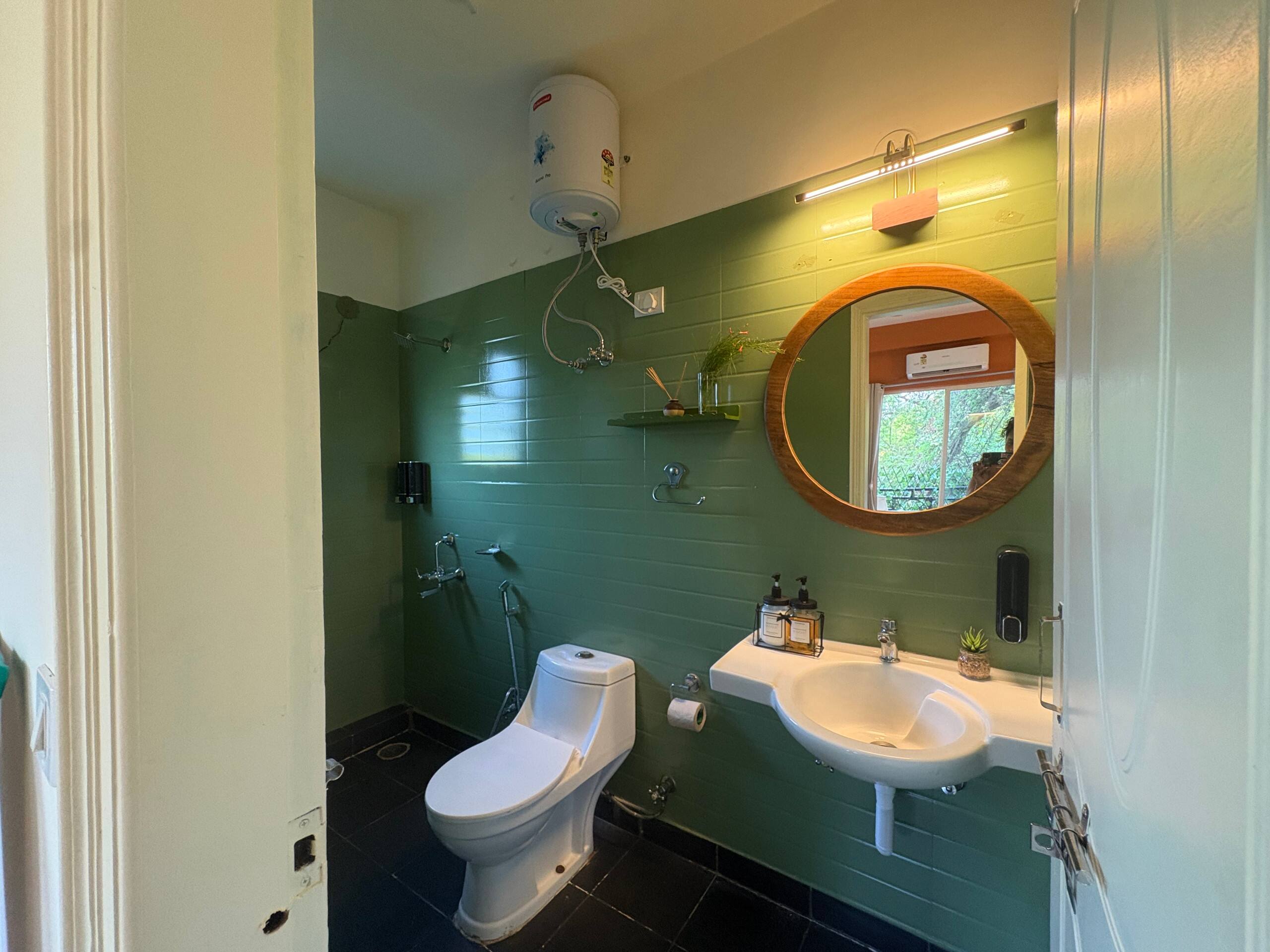 The Sage House | 5 mins to Beach 40