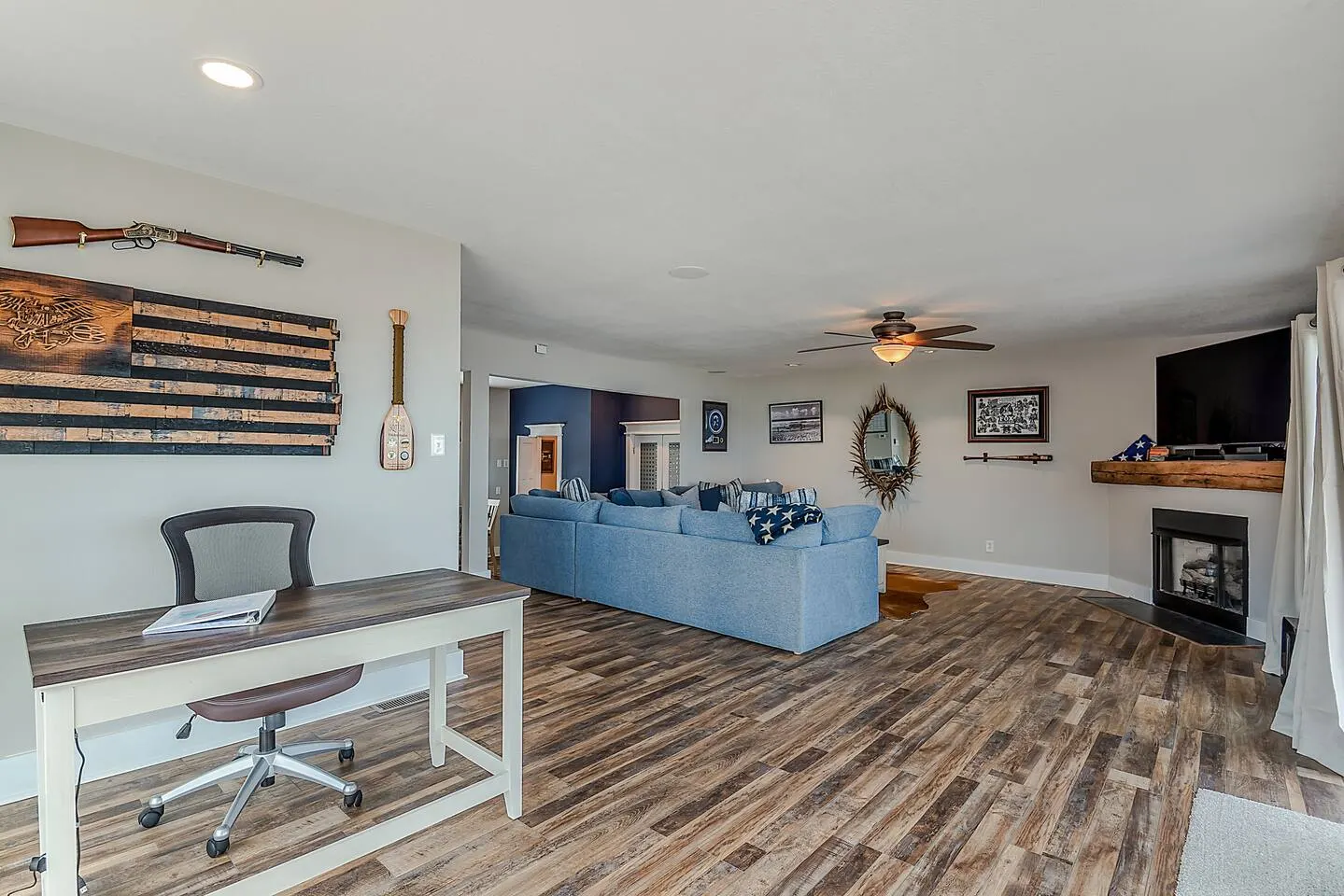 Oceanfront Beach House Hot Tub + Bay Views 15