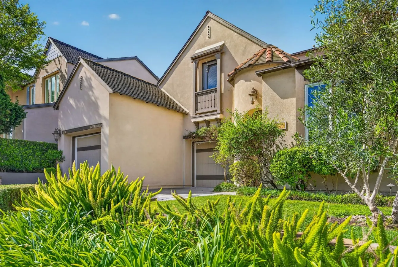 4 Bedroom Luxury in Del Mar Heights