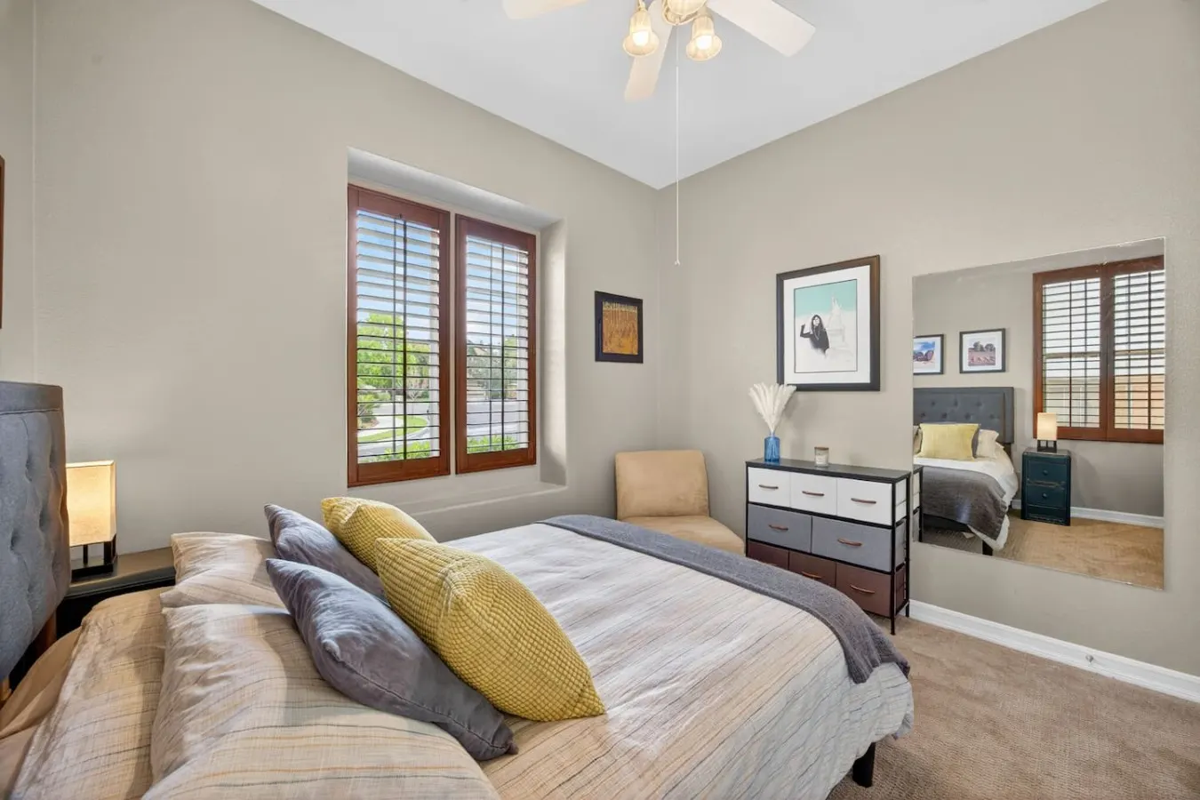 4 Bedroom Luxury in Del Mar Heights 12