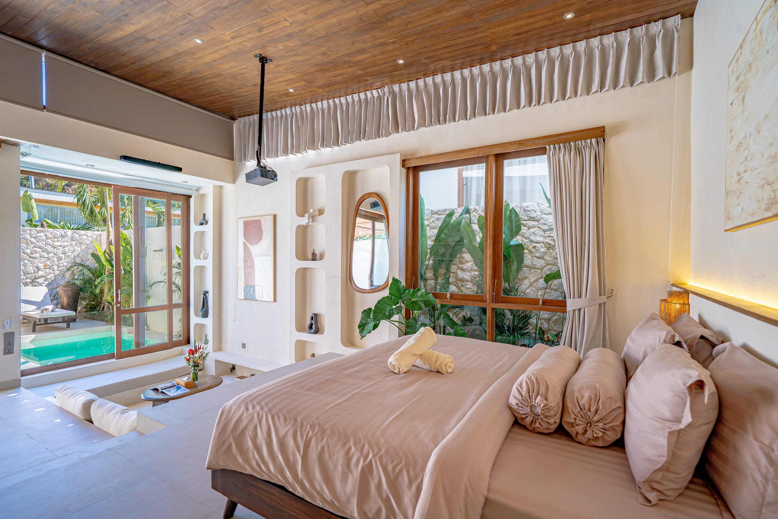 Private Pool Villa w/ Projector Near Thomas Beach 25
