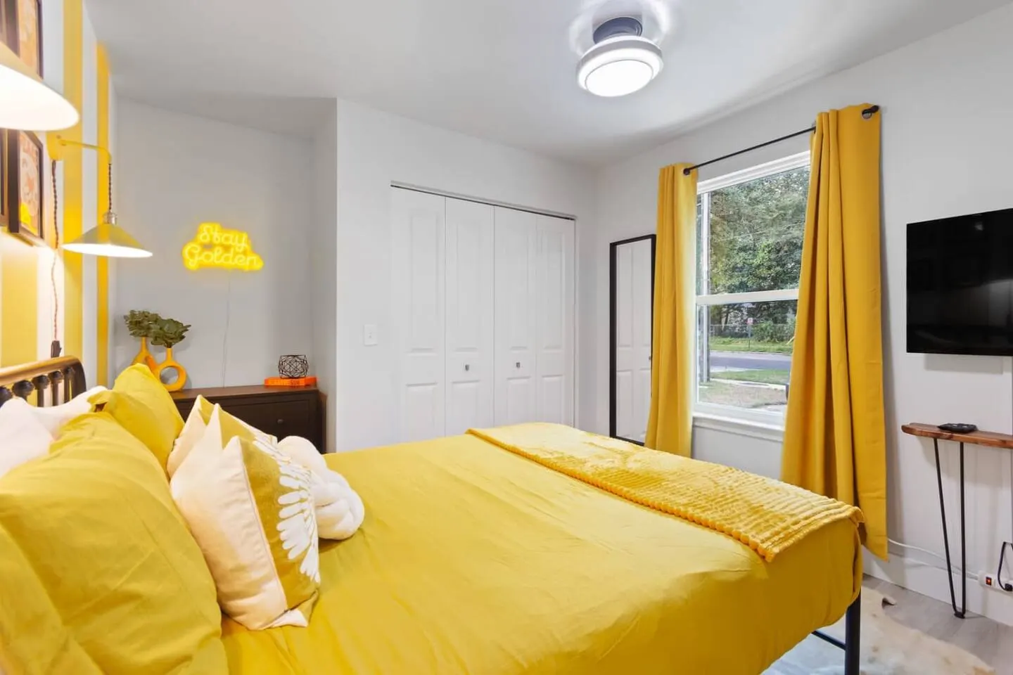 *Near UF Stadium* - Sleeps 12 Arcade + Mini Golf 8