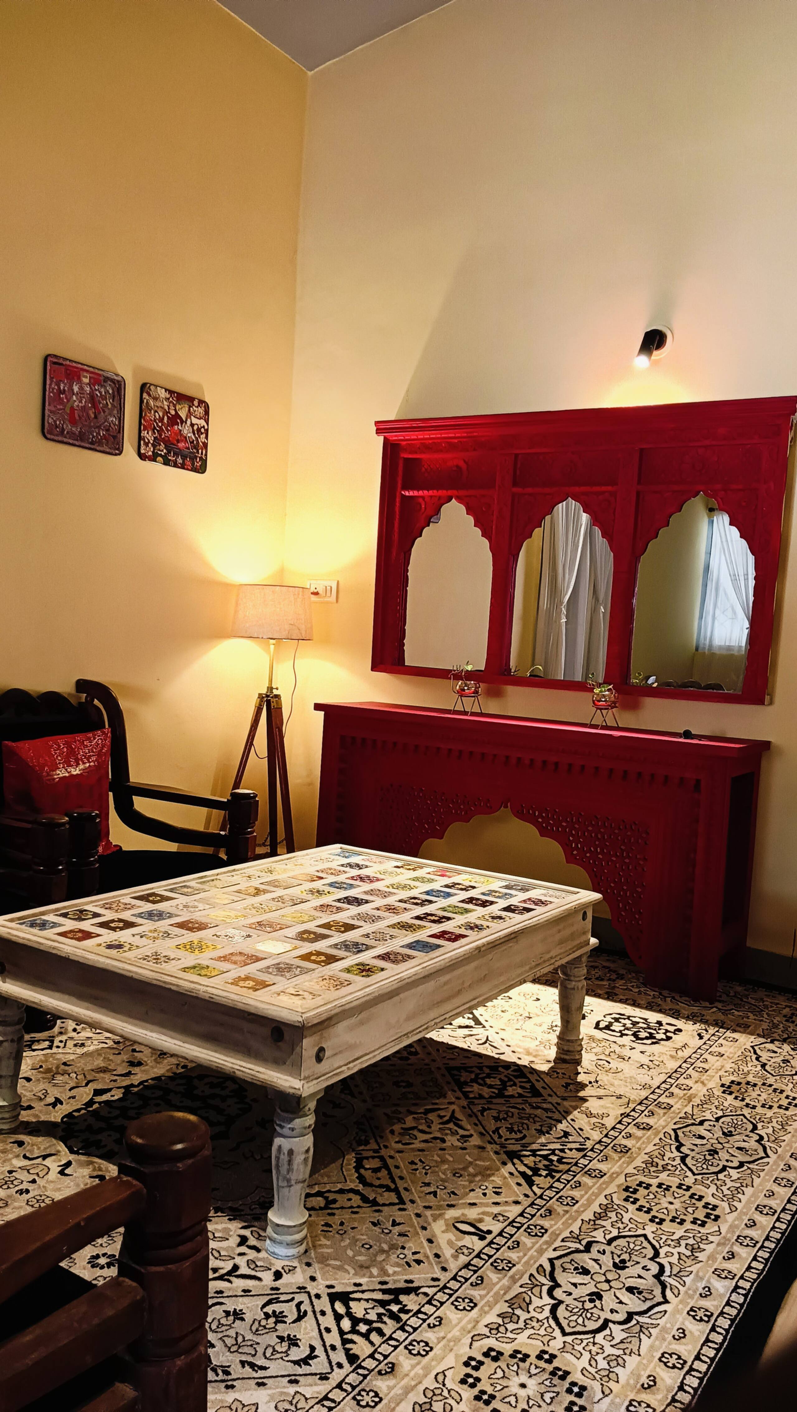 Heritage Heaven : 1BHK with Royal Vibes & Balcony 19