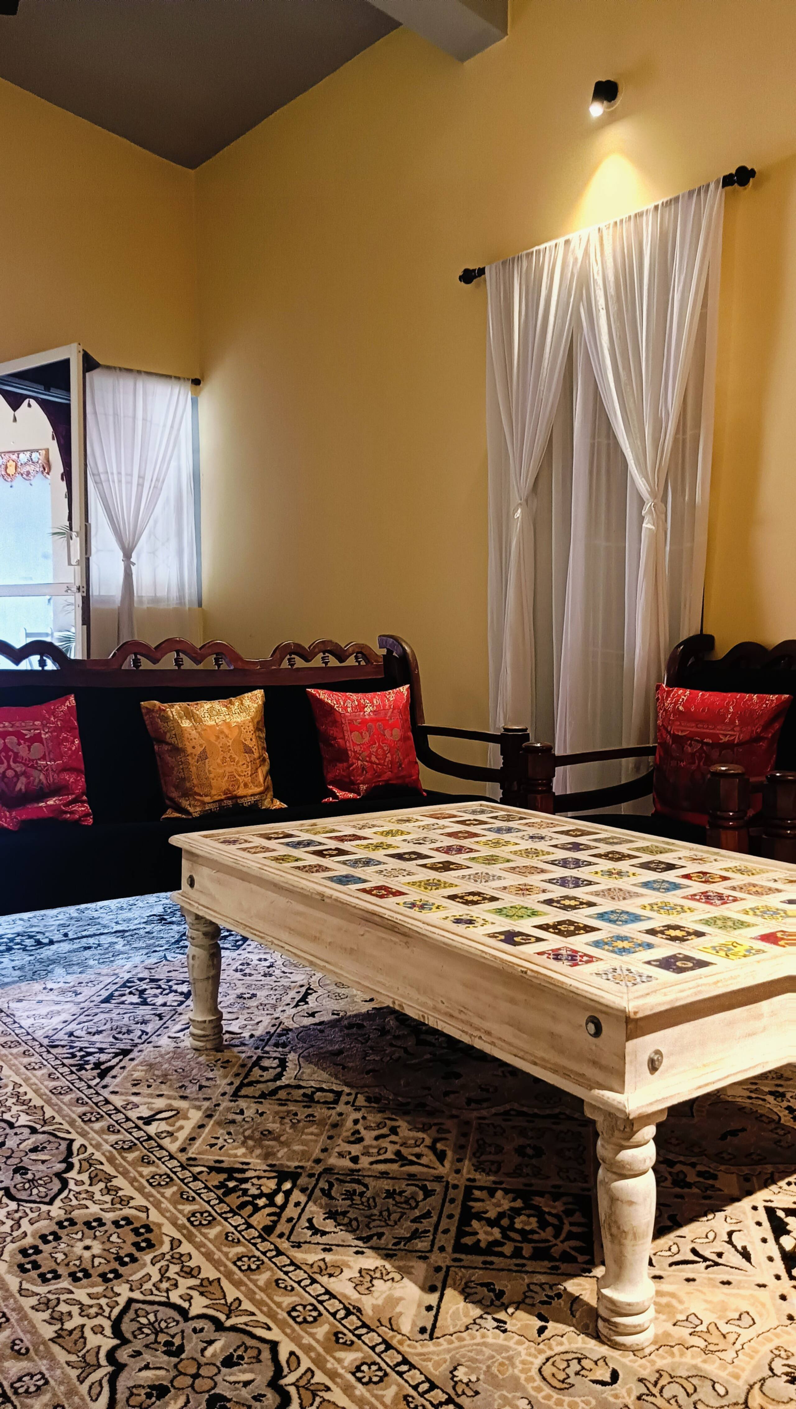 Heritage Heaven : 1BHK with Royal Vibes & Balcony 17
