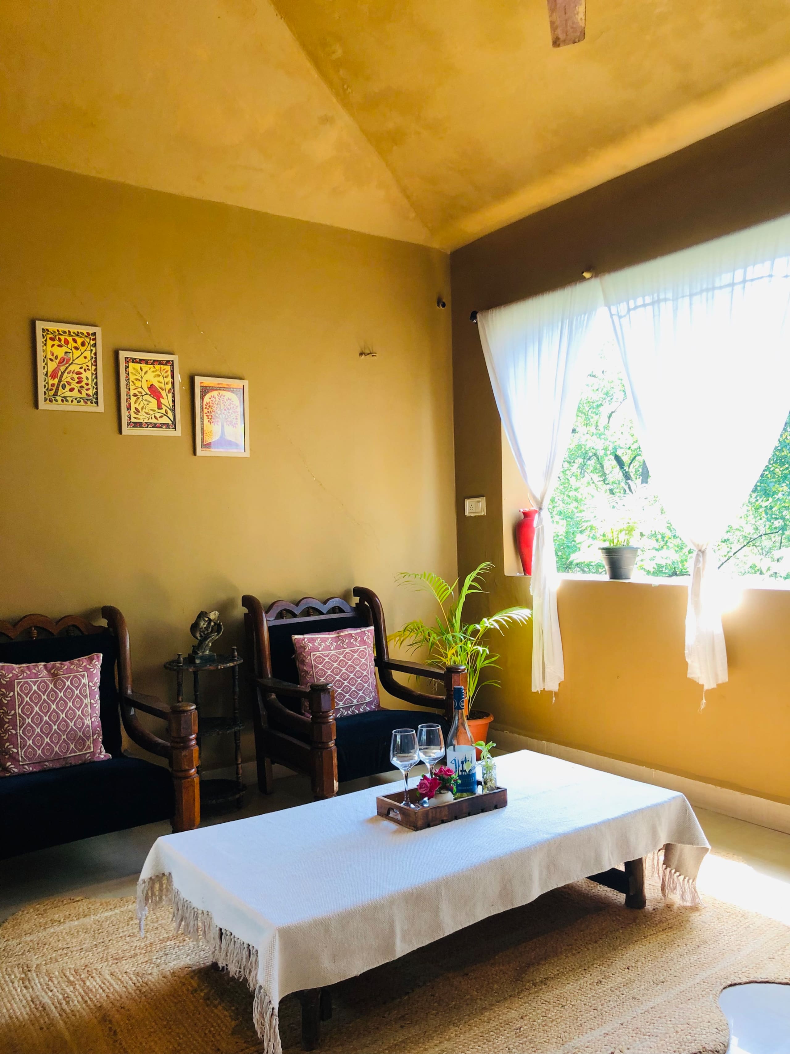 Heritage Heaven : 1BHK with Royal Vibes & Balcony — photo 2