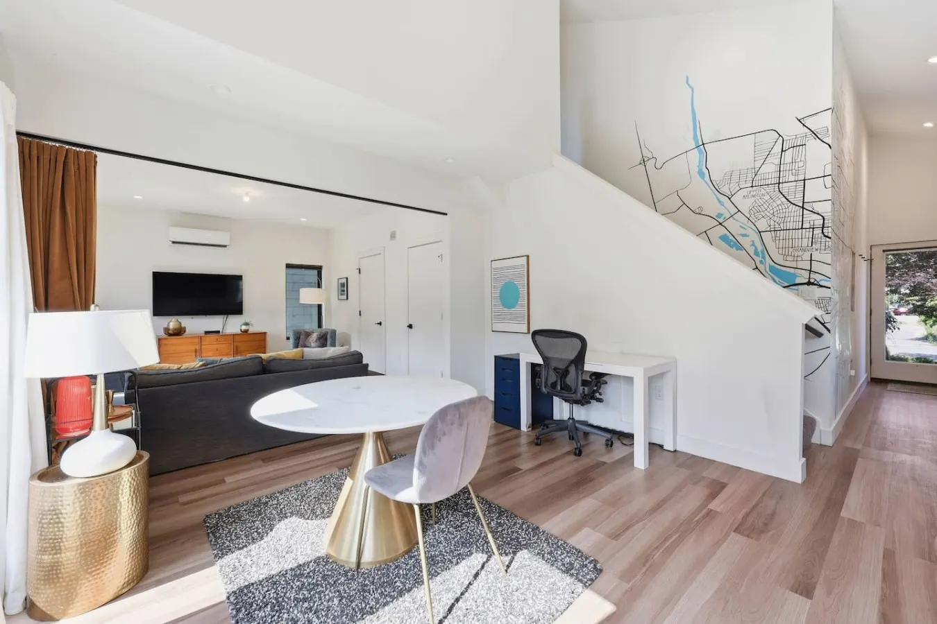 Modern & Bright 1-Bedroom Near Short North 6