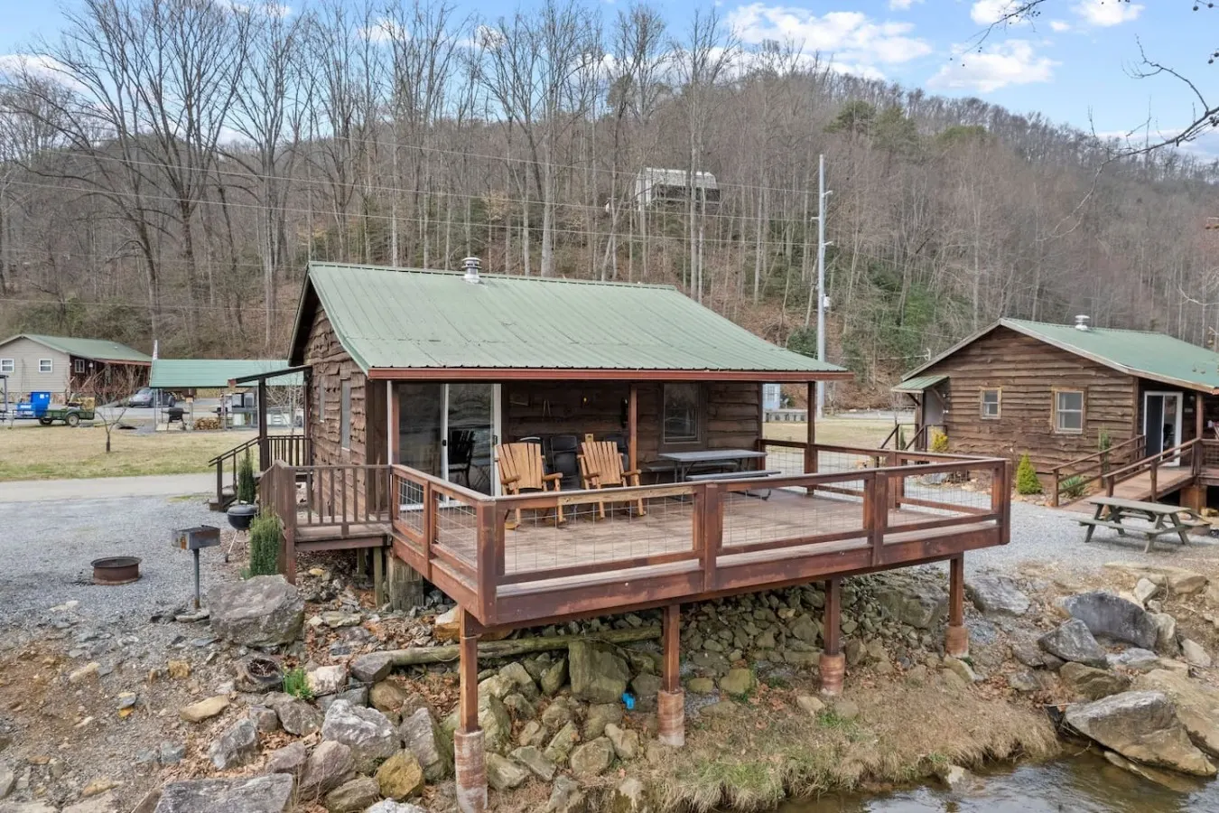 Riverfront Cabin Mtn Views, Fishing & Rafting 13