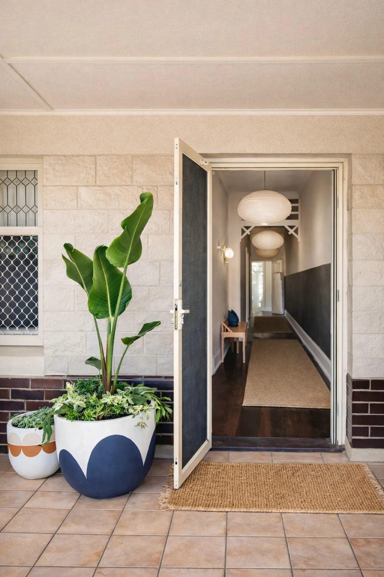 Boutique by the Bay—Easy Living near Jetty Rd 6