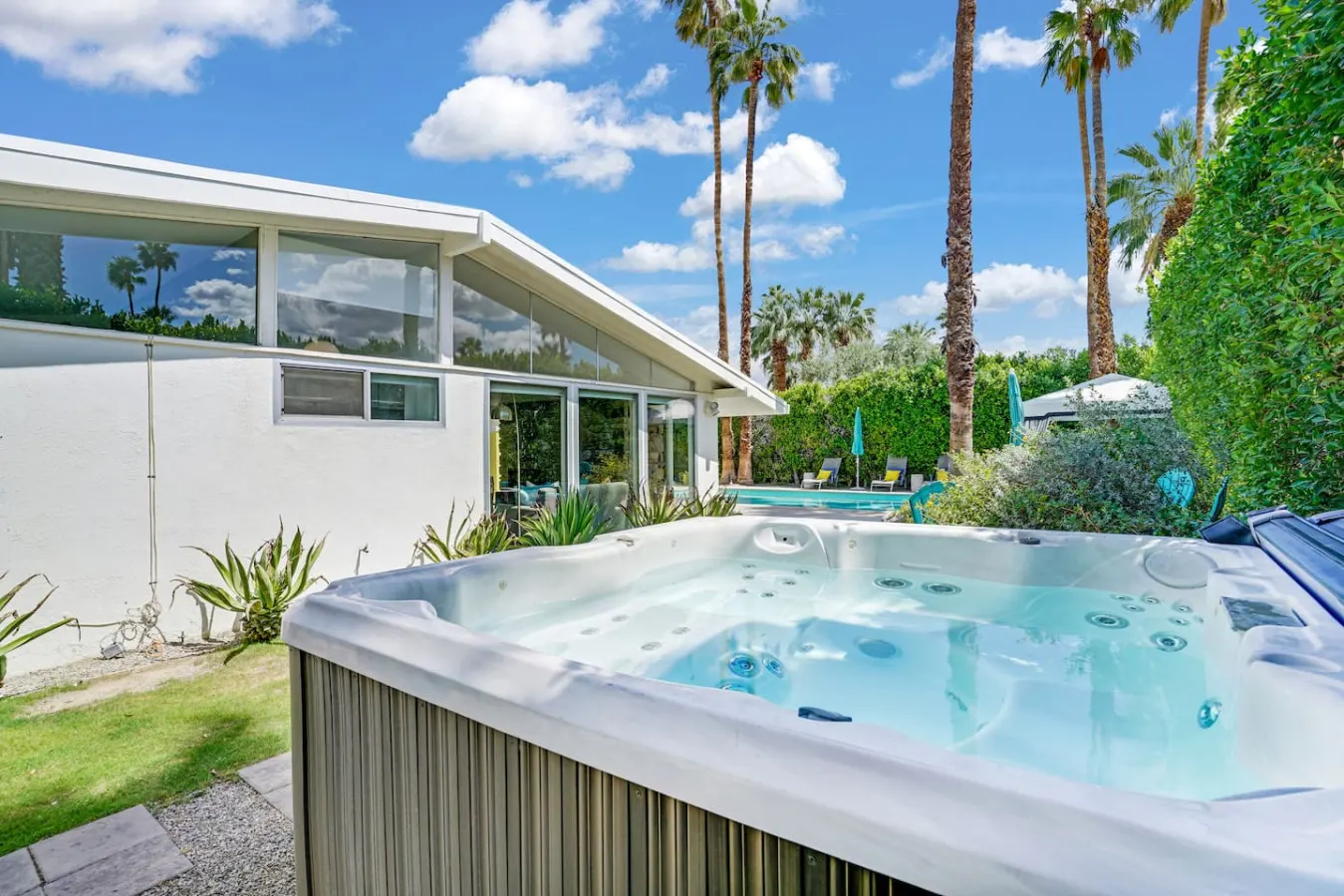Twin Palms: Palm Springs, CA 20