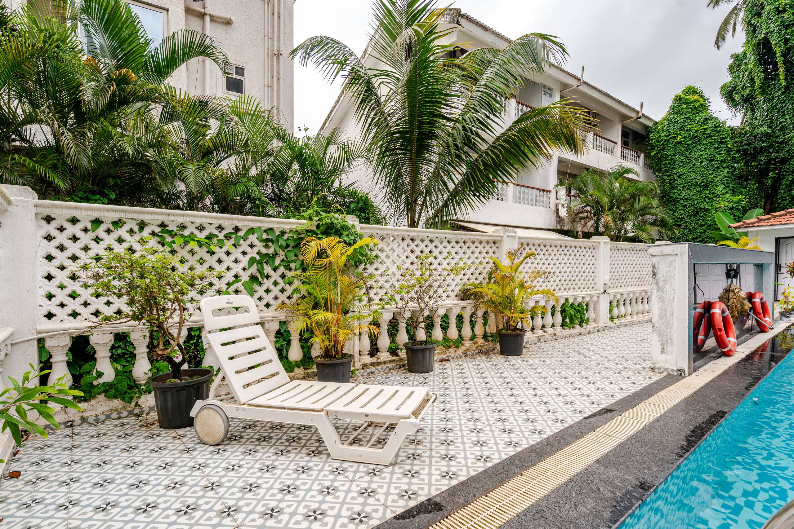 The Avocado Bliss. 2BHK Flat in Las Terrazos. 28