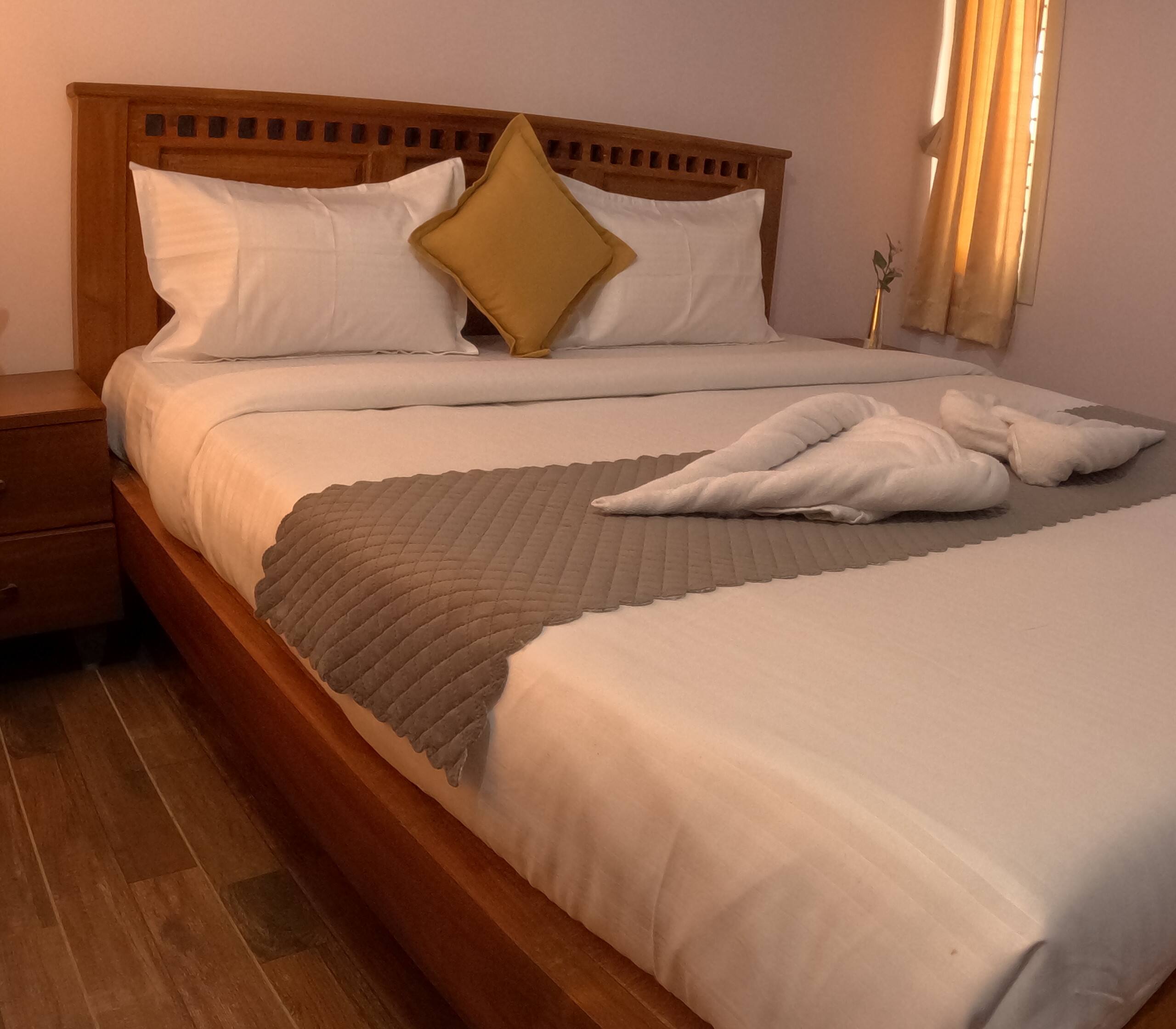 Casa Bonito - A 3BHK Bungalow with Kids Play Zone 23