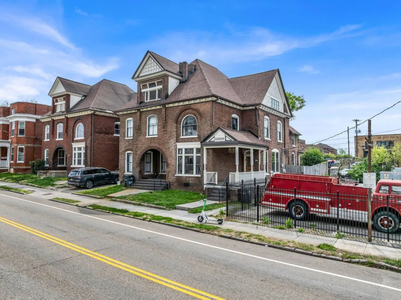 Downtown Knoxville Townhome ~ 45min to Smokies — photo 2