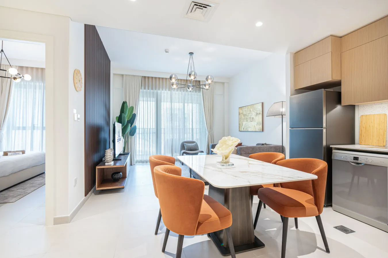 Chic Bright Home in Creek Beach w/ Lagoon Access 10