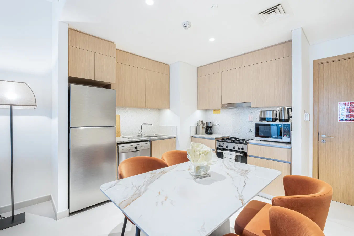 Chic Bright Home in Creek Beach w/ Lagoon Access — photo 4