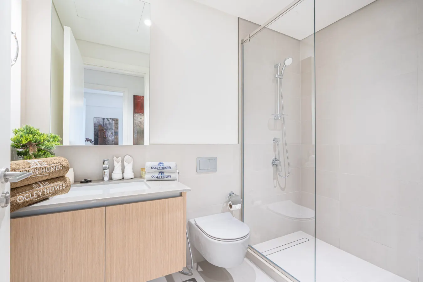 Chic Bright Home in Creek Beach w/ Lagoon Access — photo 5