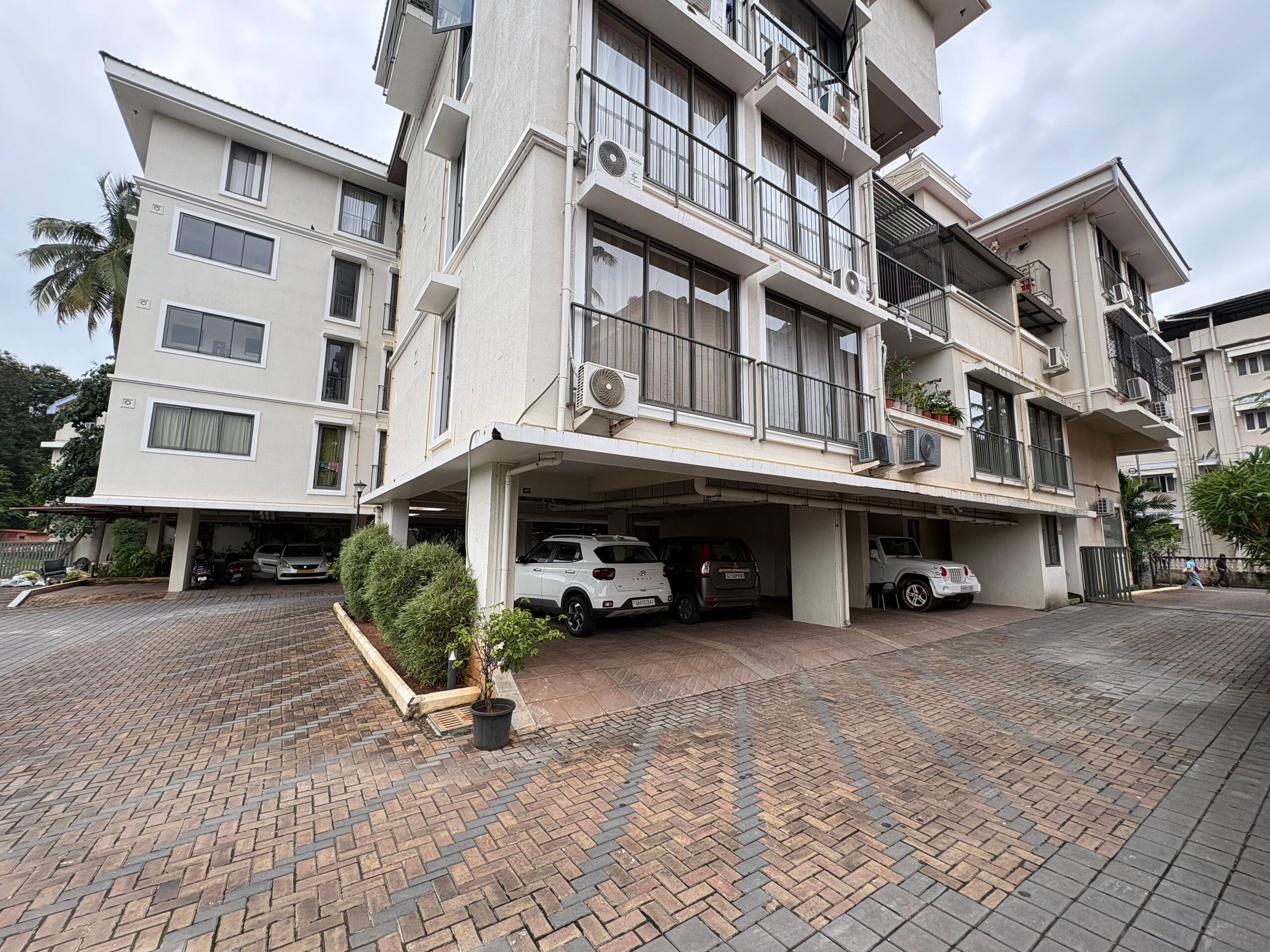 2BHK Suite | Panjim | Pool | 800m Beach 33