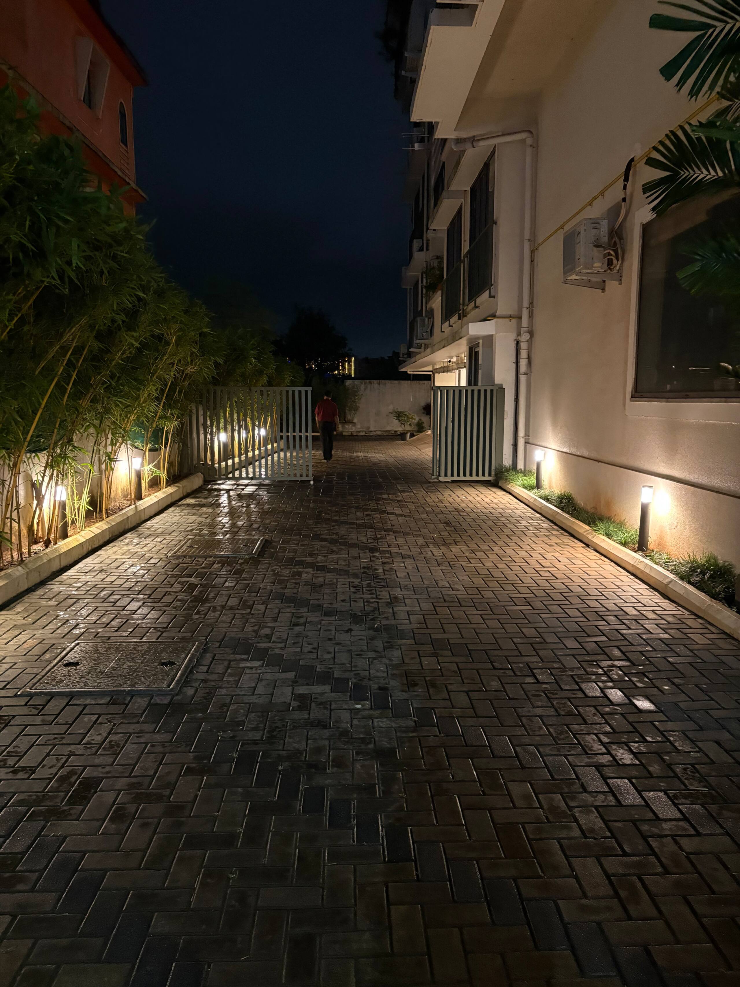 2BHK Suite | Panjim | Pool | 800m Beach 32