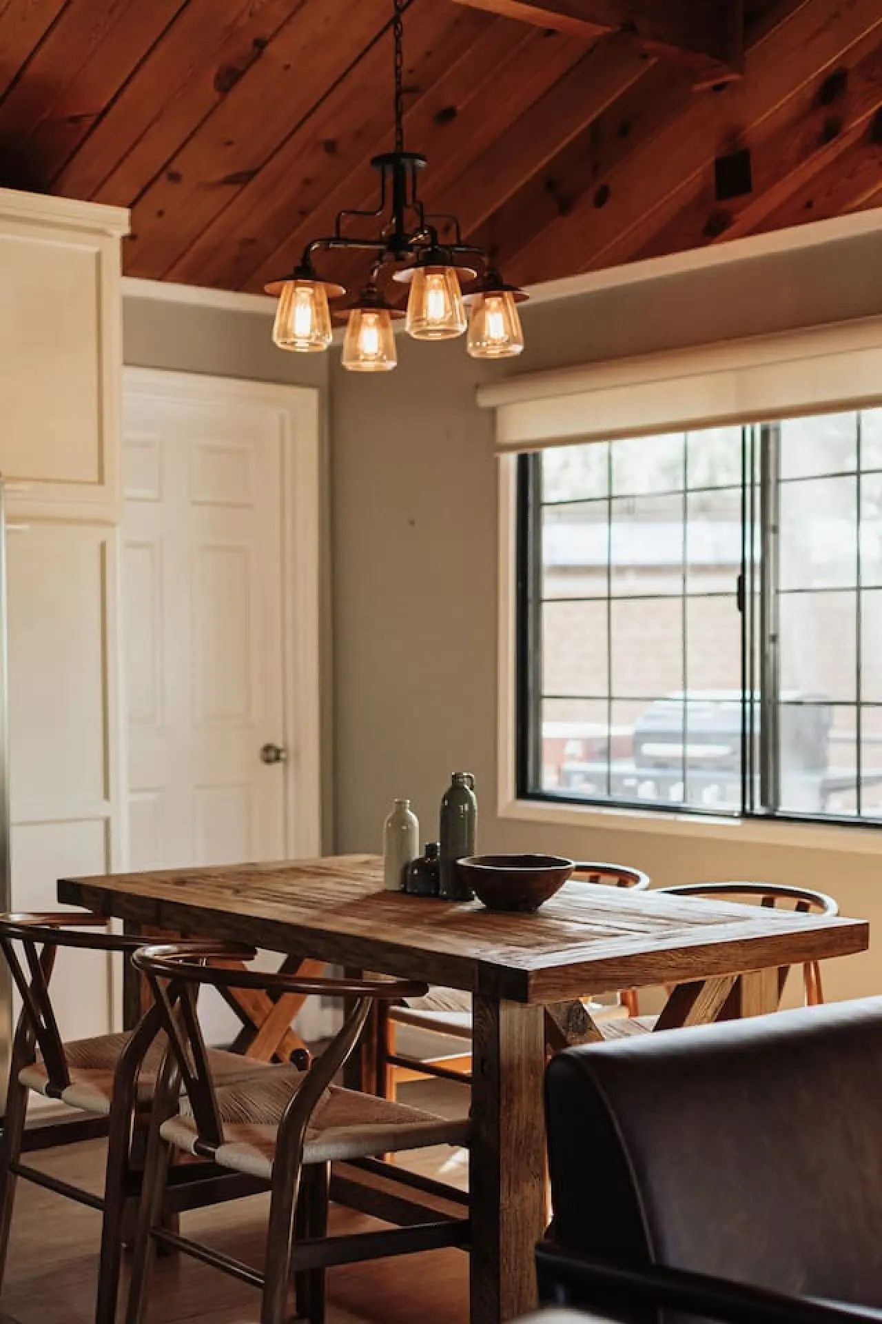 Modern Retreat Spa, EV, Mountain Snow Views & BBQ 18
