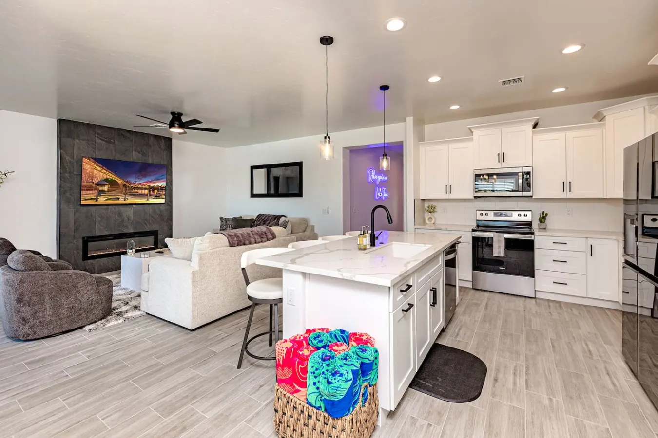 Havasu Breakwater - Pool, Spa, Fire Pit 6
