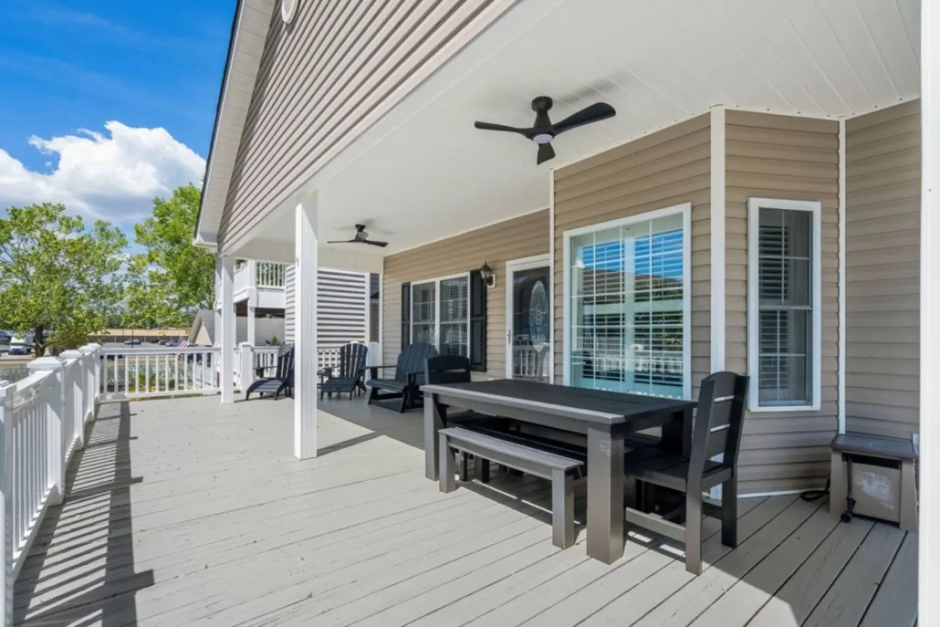 Beachside Bliss Pool Access, Porch & Outdoor TV 17