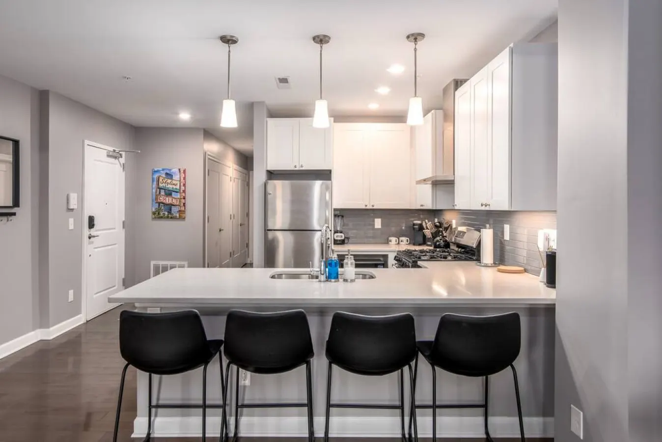 Soaring 2-Bedroom Parkside Loft Walkable to it All 13