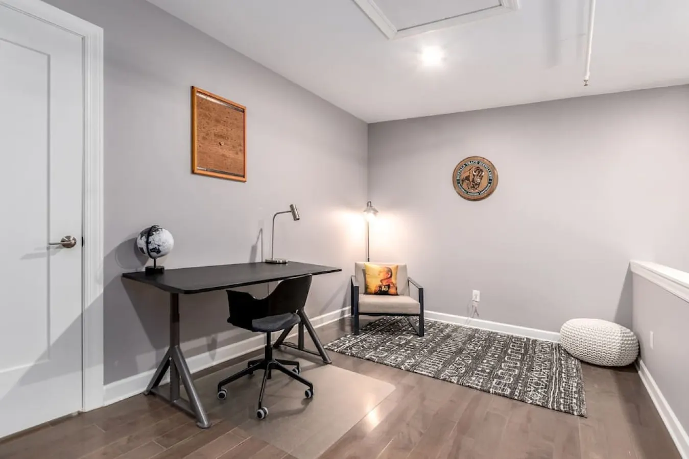 Soaring 2-Bedroom Parkside Loft Walkable to it All 18